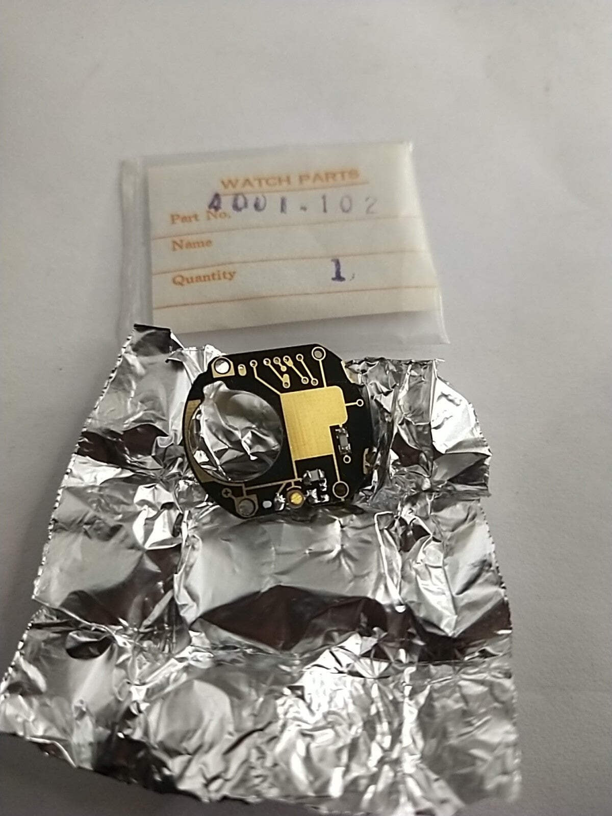 NOS Seiko circuit Plock Digital Part . 4001 102