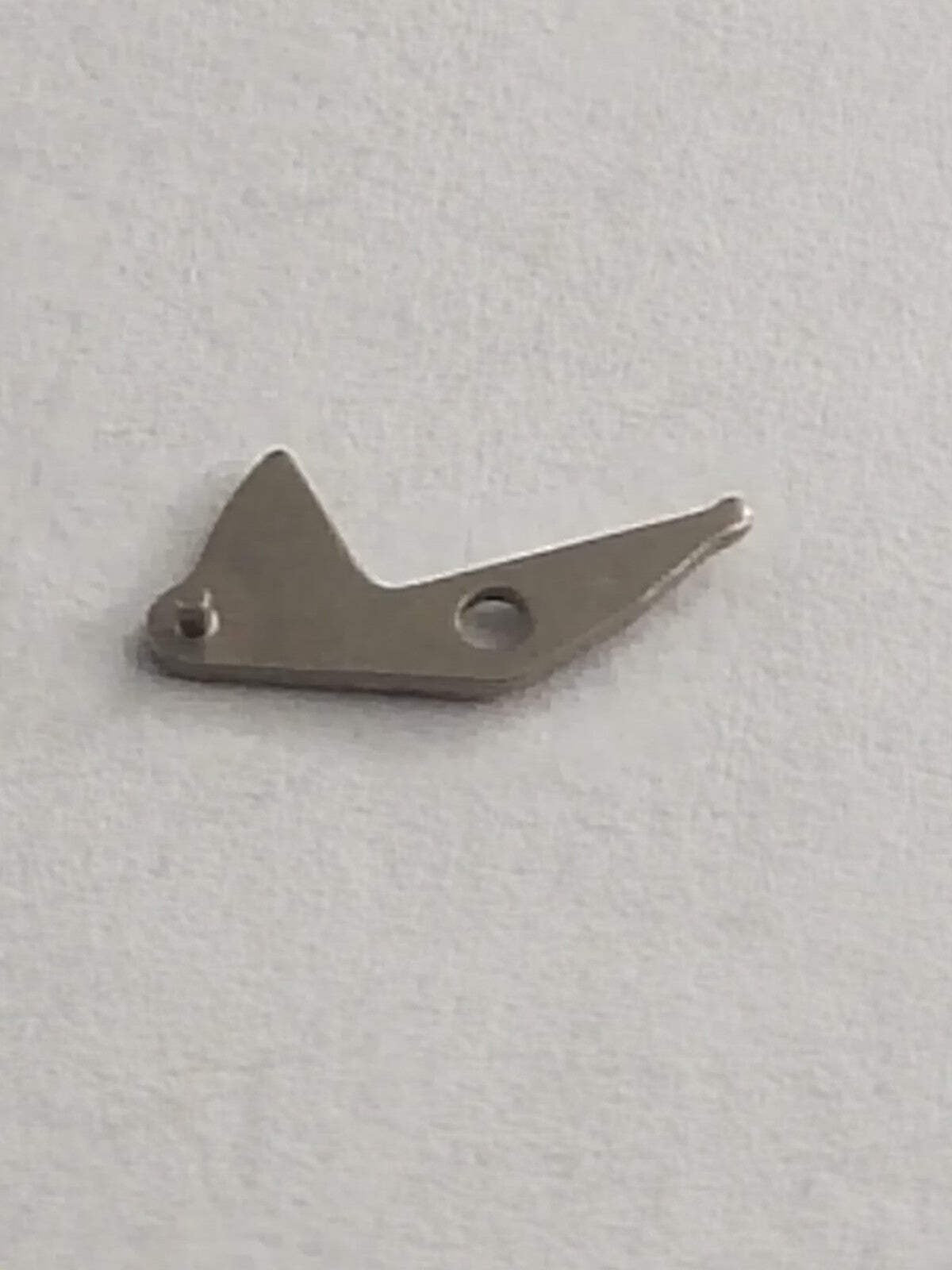 NOS SEIKO / Sitting lever/ Part . 383 220/221/222/Cal. 2205A/2202A /1Pc