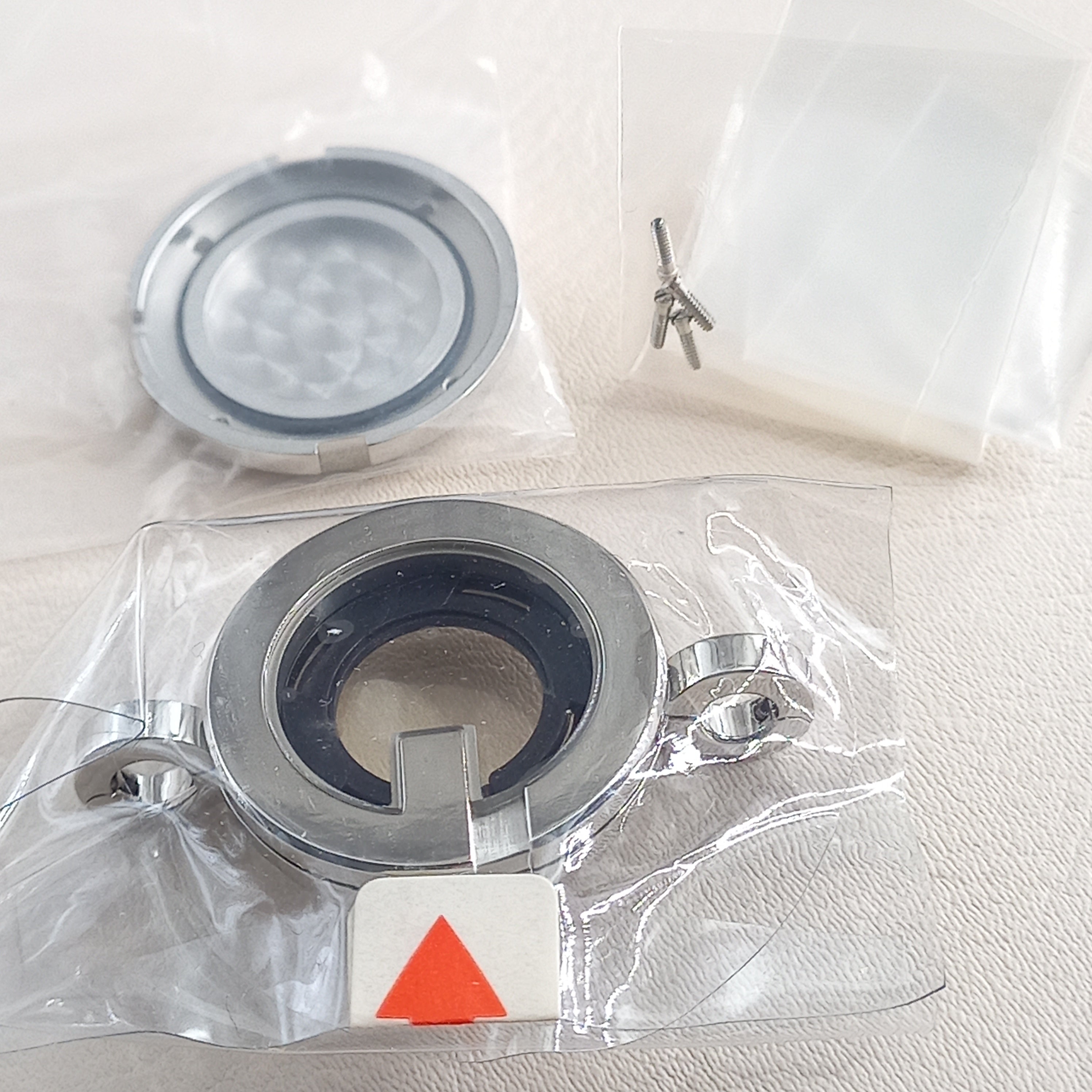 GUCCI Complete Watch Case – Part No. YDA04019 with Cover