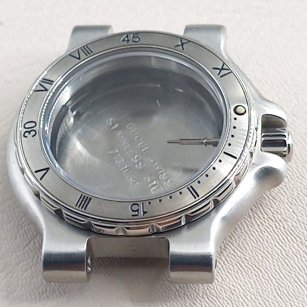 GUCCI COMPLETE CASE MINERAL GLASS NO. 0001984/9700/713.10.30
