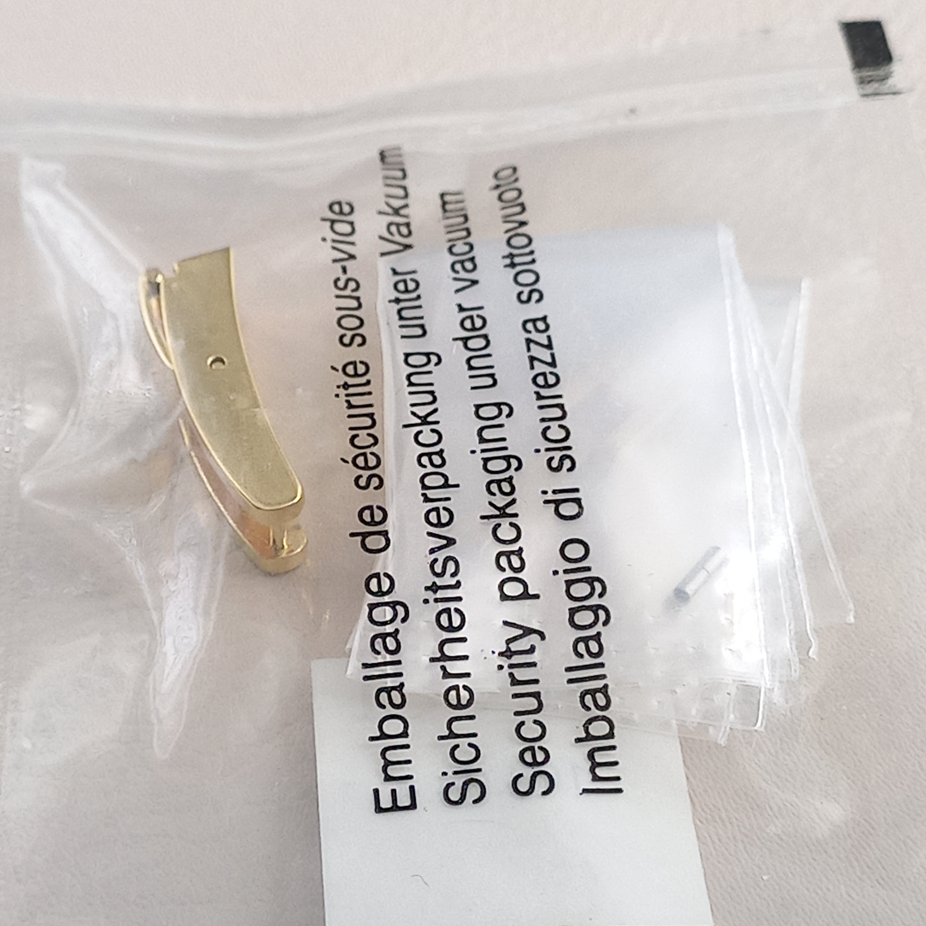 GUCCI Watch Bracelet Folding Clasp – Ref. 164.04.4 /Gucci 6400 series / 1100 series bracelets