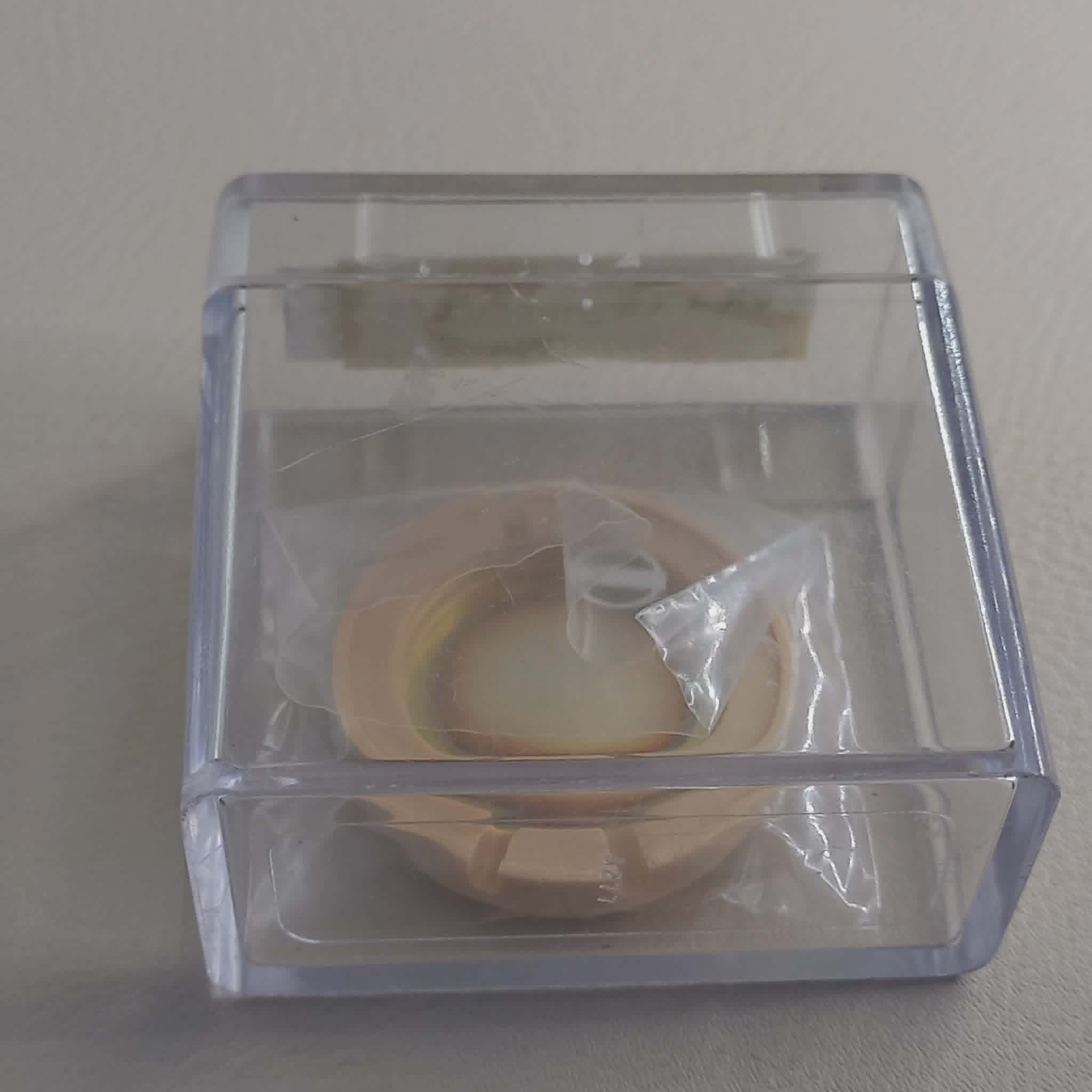 GUCCI HOLDER WITH ALARM