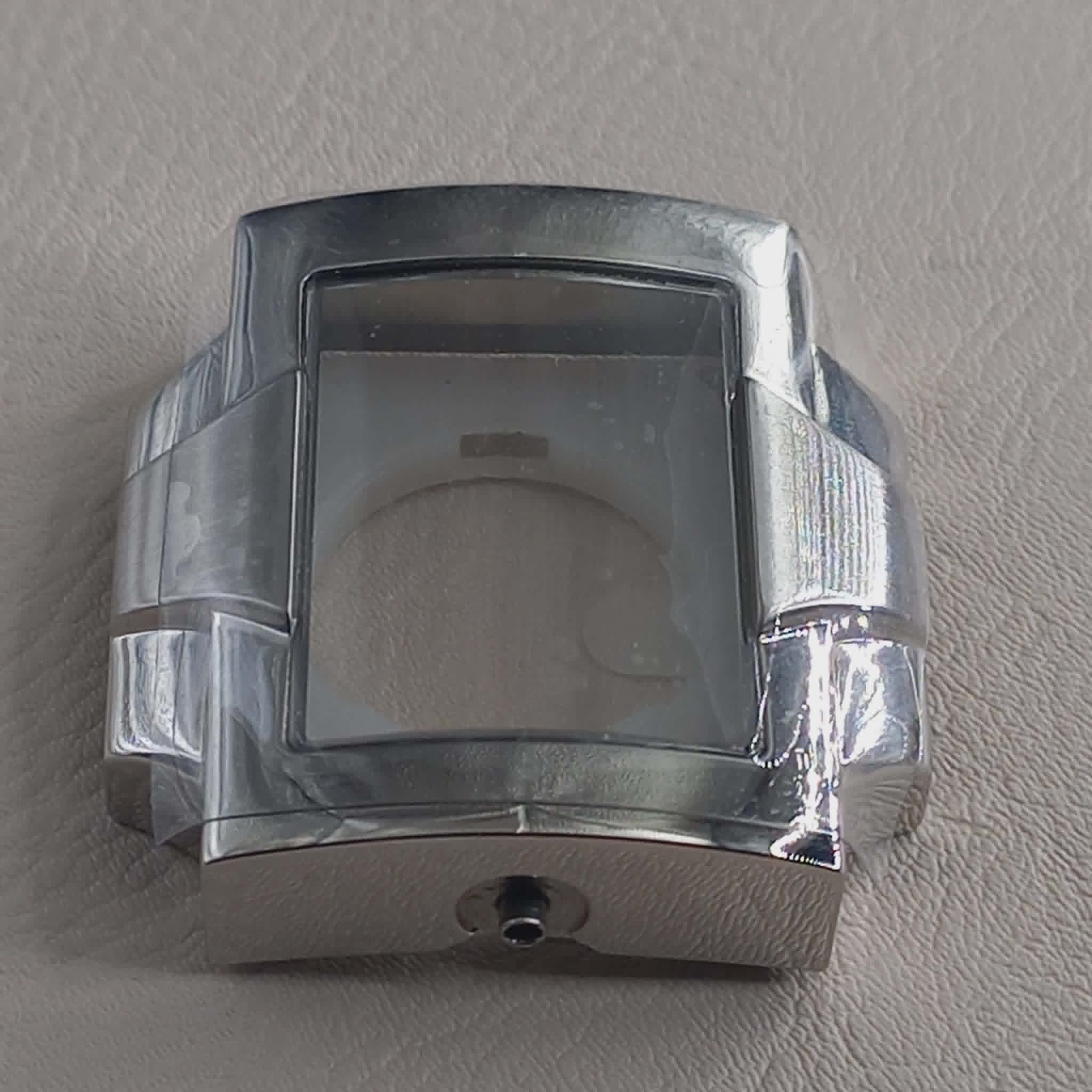 GUCCI COMPLETE CASE Without cover