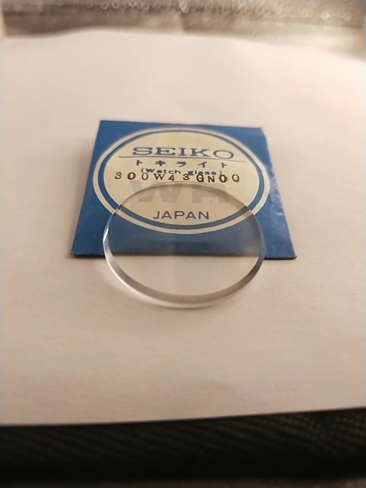 New Old Stok original Seiko glass 300W43GN