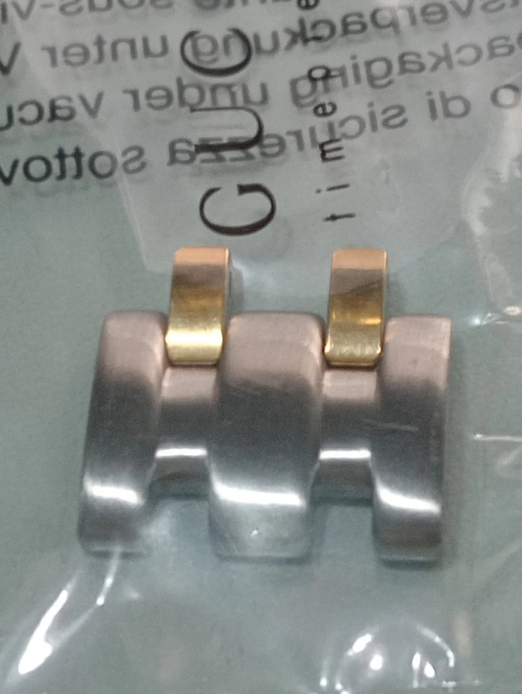 GUCCI Original / Link T.T / Part No. 163.536.1 / 18m.m