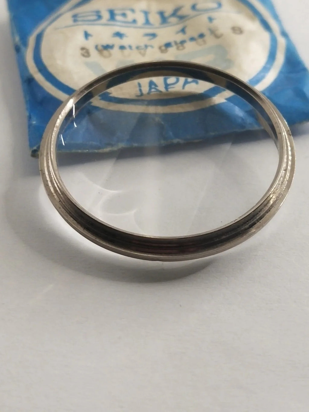 New old stock original Seiko glass 300V98GCS