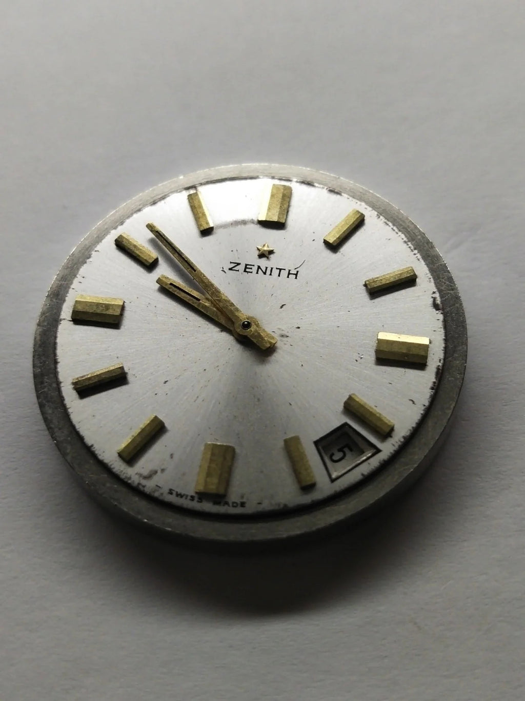 Zenith Manual /2523C/ Movement Used working With dial and hands