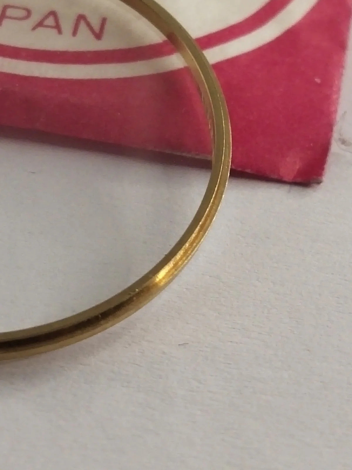 New Old Stok original Seiko glass 290R08GNG