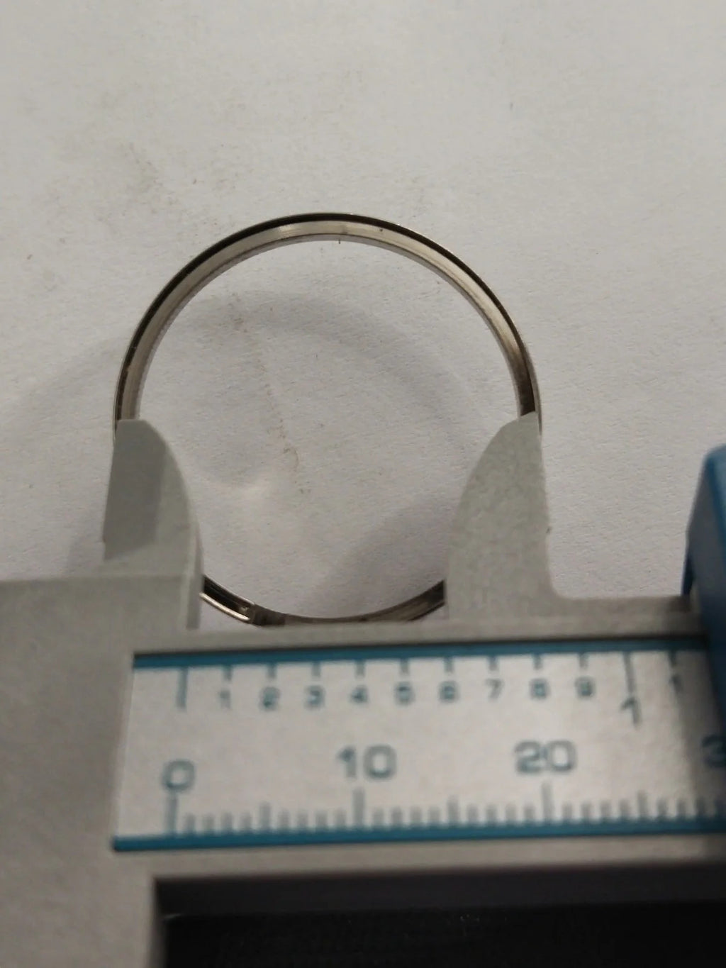 NOS Seiko Part . 8310 0981 / Case Ring