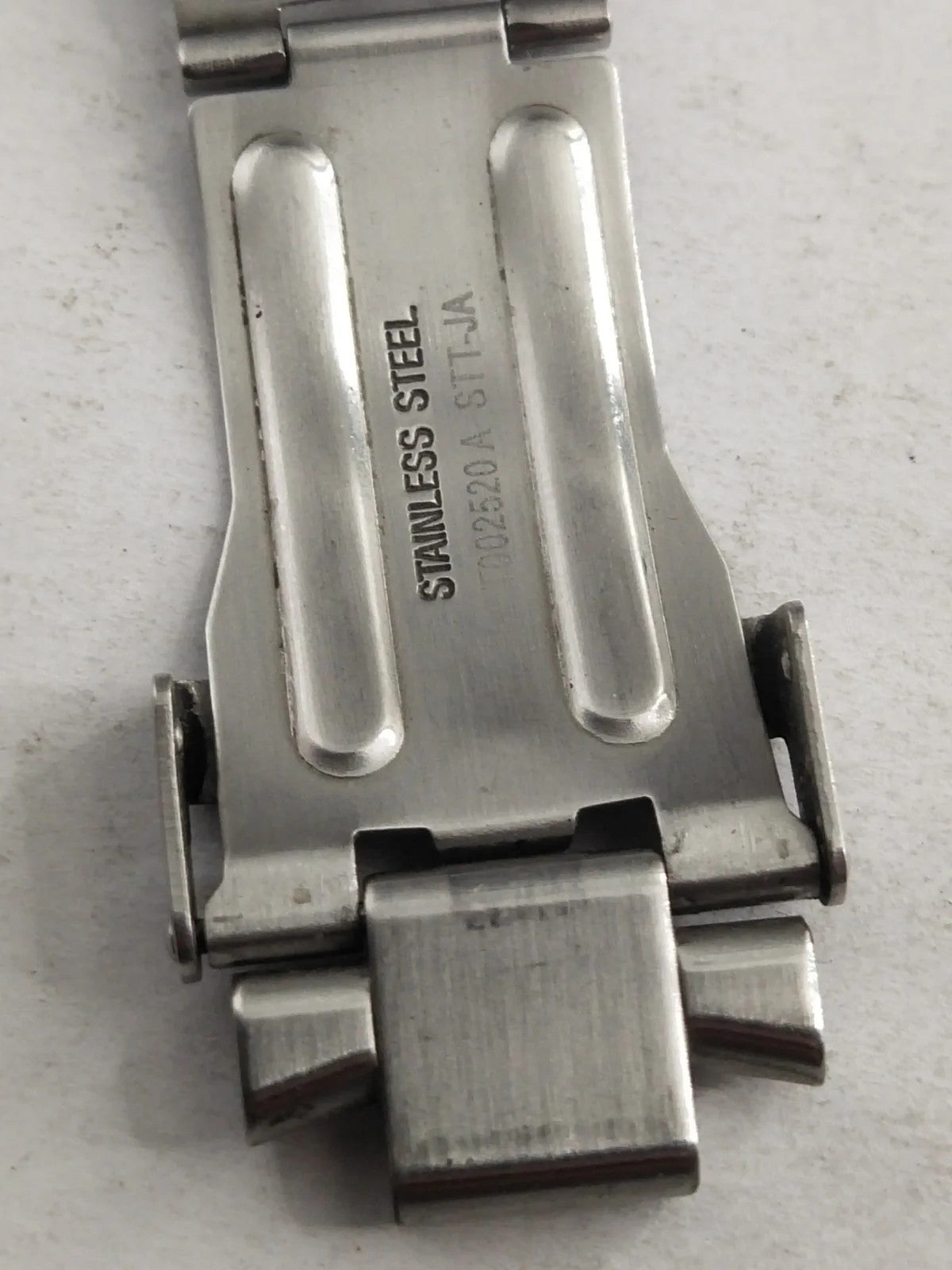 Original Tissot Clasp / 20 MM Model PRC 200 /used