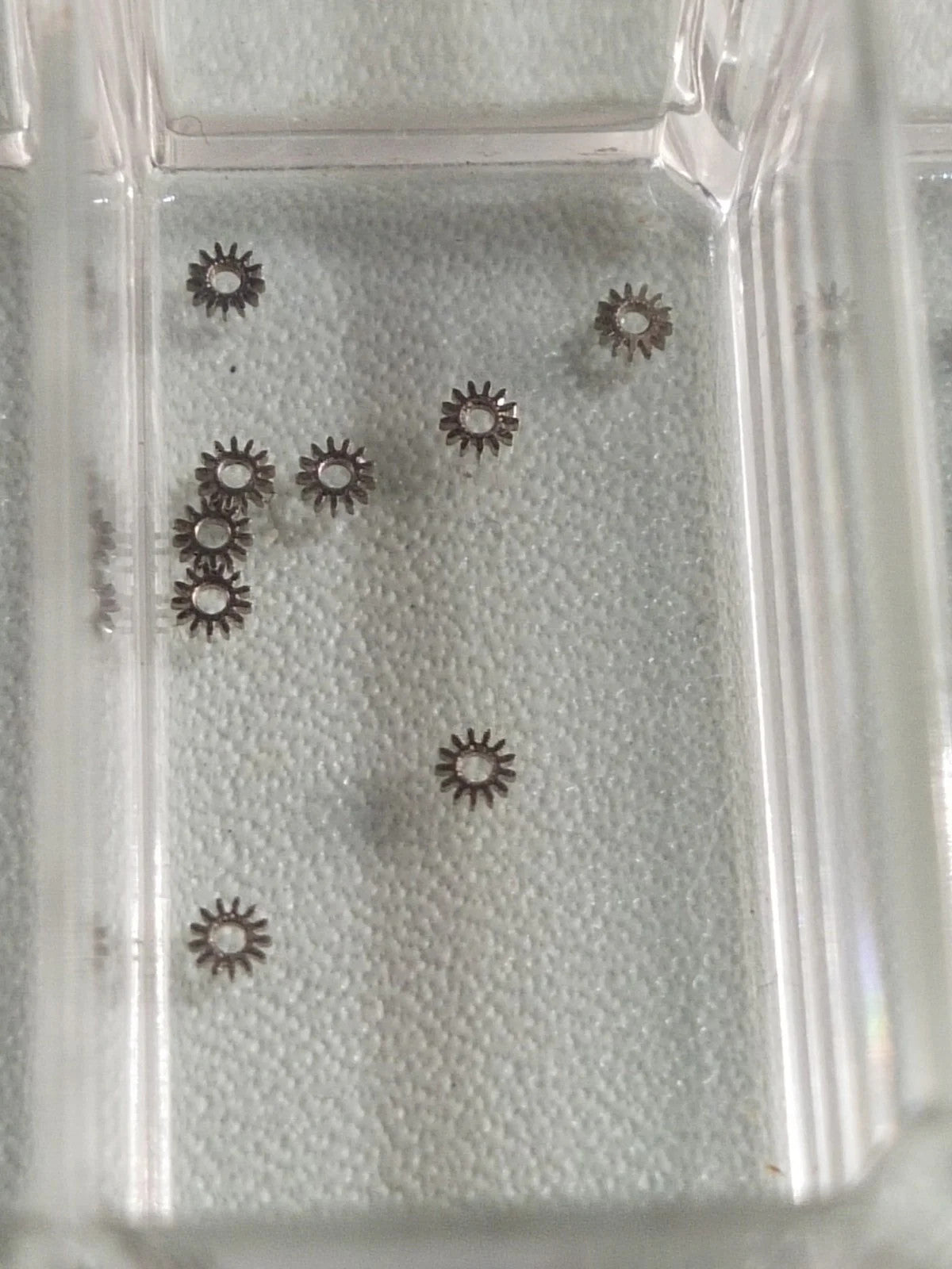 NOS Seiko Parts 962 820/Cal. 8223A/(1pc