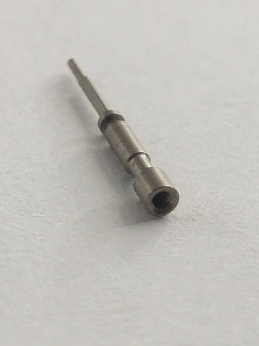 NOS SEIKO PARTS / Stem/ Part . 354 693 /Cal. 6601A/2451/245/1pc