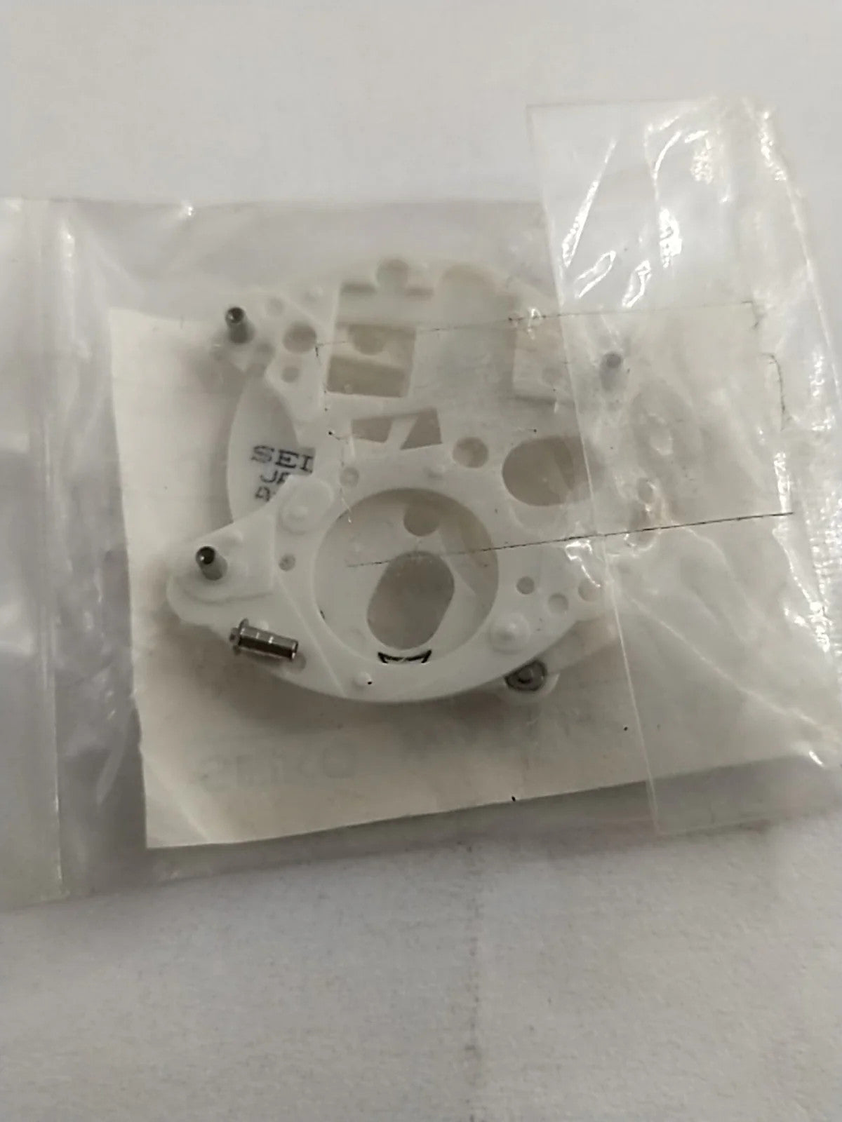 NOS Seiko original Digital Part . 4398 236 Price for one piece