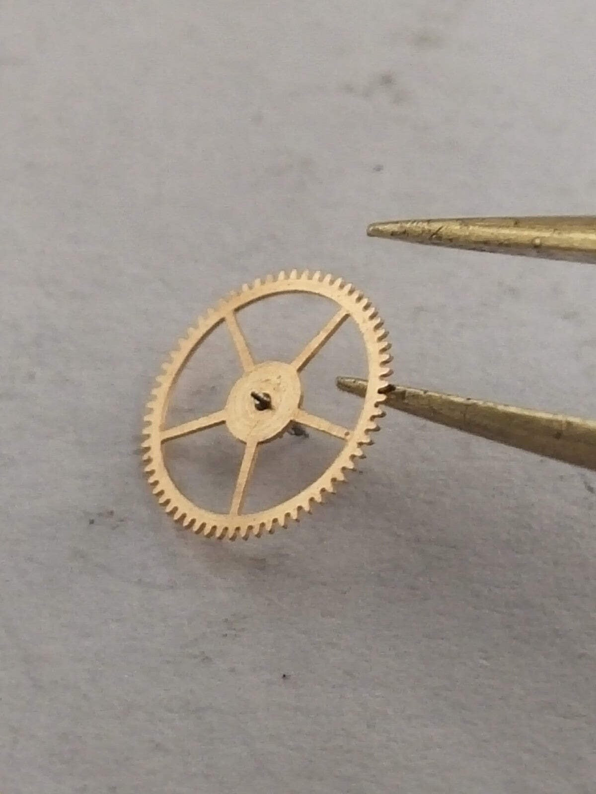 NOS OMEGA Parts 550 1240
