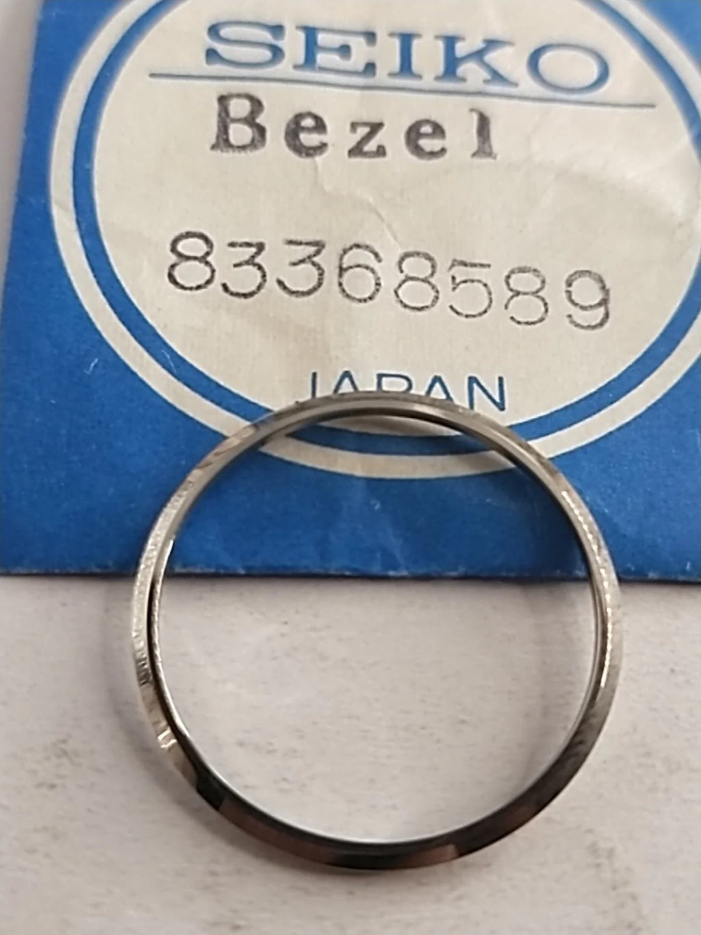 NOS Seiko original Bezel / Part 8336 8589