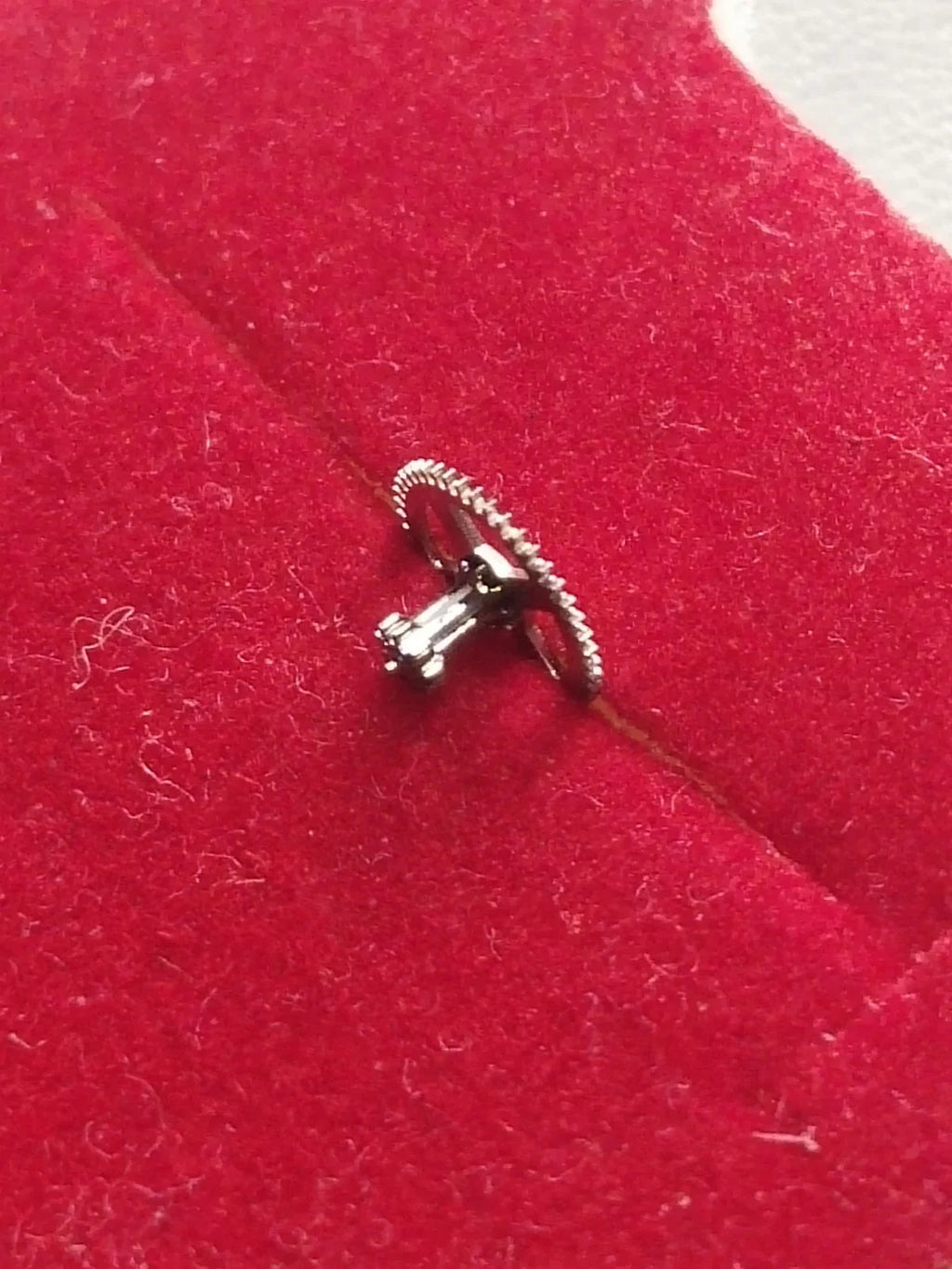 NOS Seiko Parts 511 001 Cal. 5106A/1pc