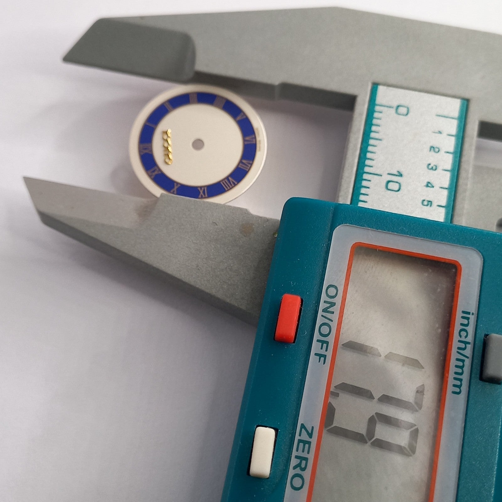 GUCCI Original / Dail CARDAN IVOIRE 2000L /BLEW/ Part 051.032/ Multi  color 