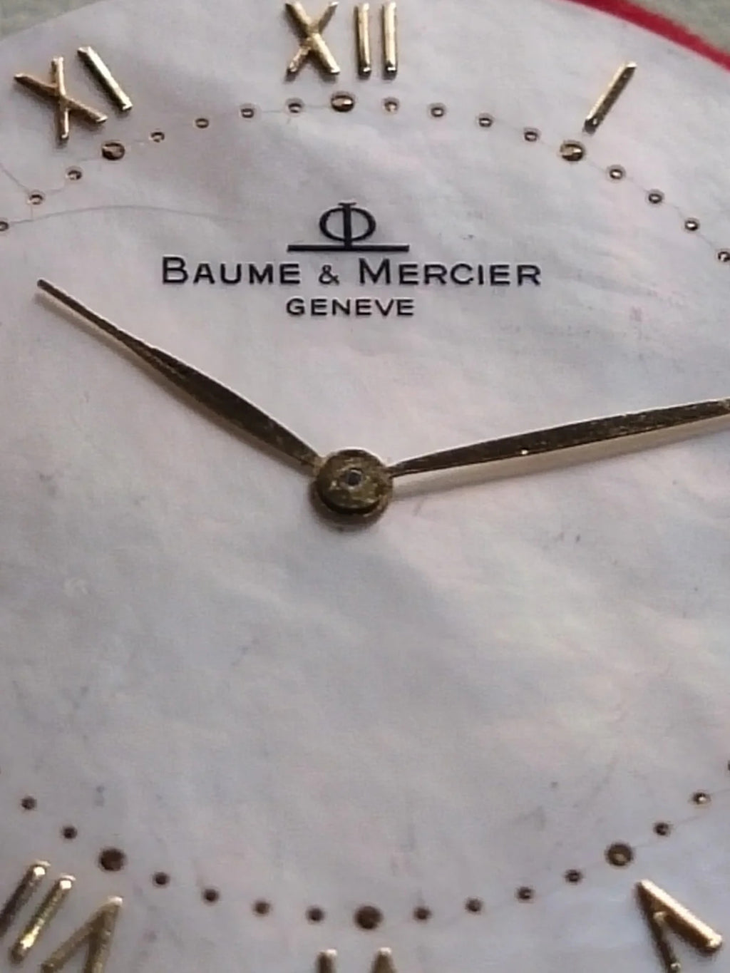 movement/ Dial seashll BAUME MERCIER ETA 210 001/ Corona/ hands Full work /used