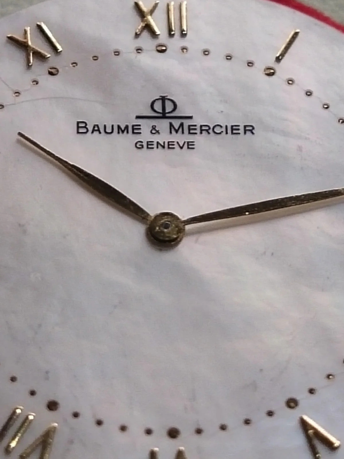 movement/ Dial seashll BAUME MERCIER ETA 210 001/ Corona/ hands Full work /used