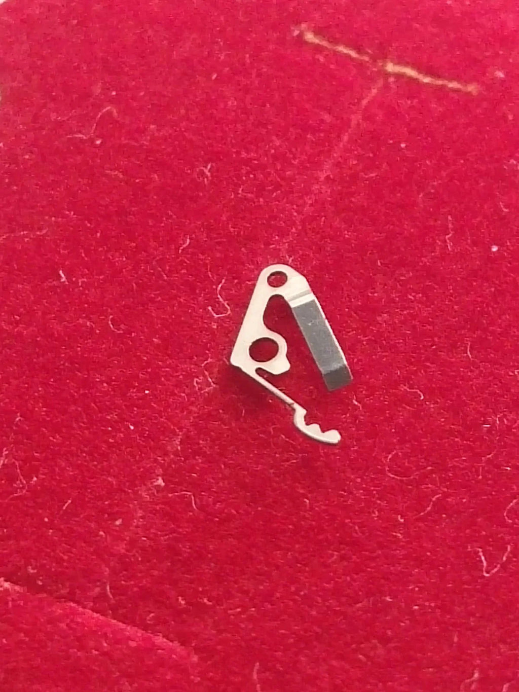Seiko Part. 388 013 Sitting lever Spring Cal.4302A/4303A/4325A/4326A (1pc