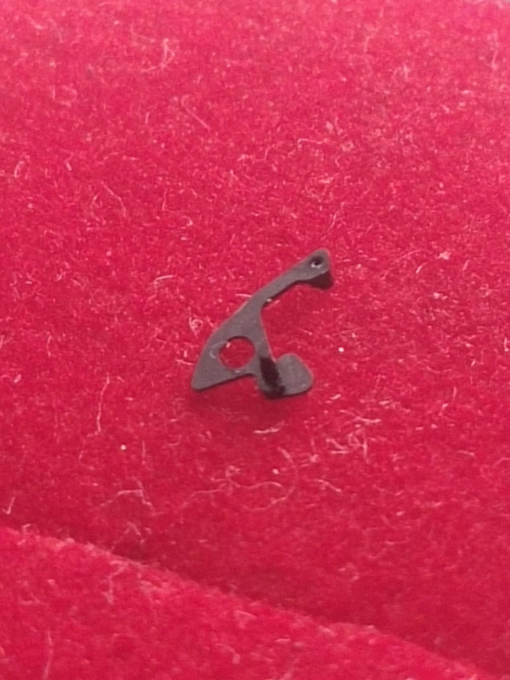 NOS Seiko Parts 767 930 /Cal. 1E20 /1 Pc