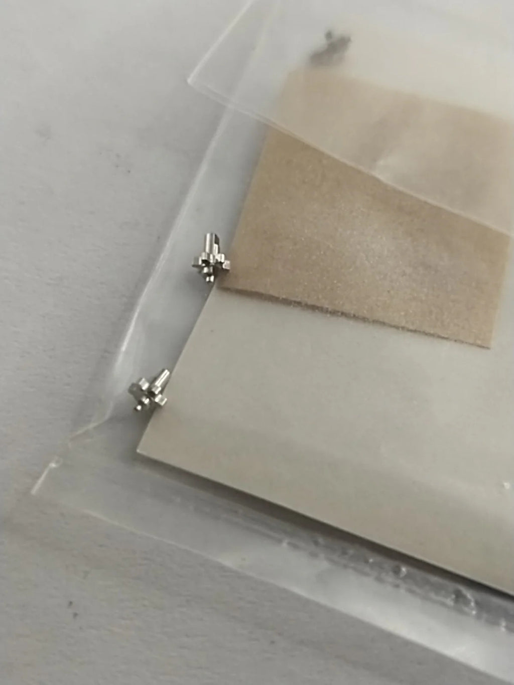 SEIKO original Part . 1014 154 The price is for one piece only.