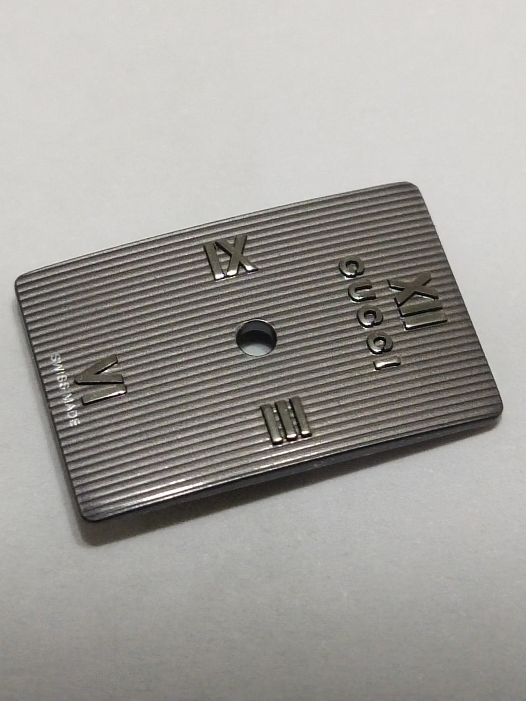 GUCCI Original / Dail /gray color   / Part No. YDA05034/  