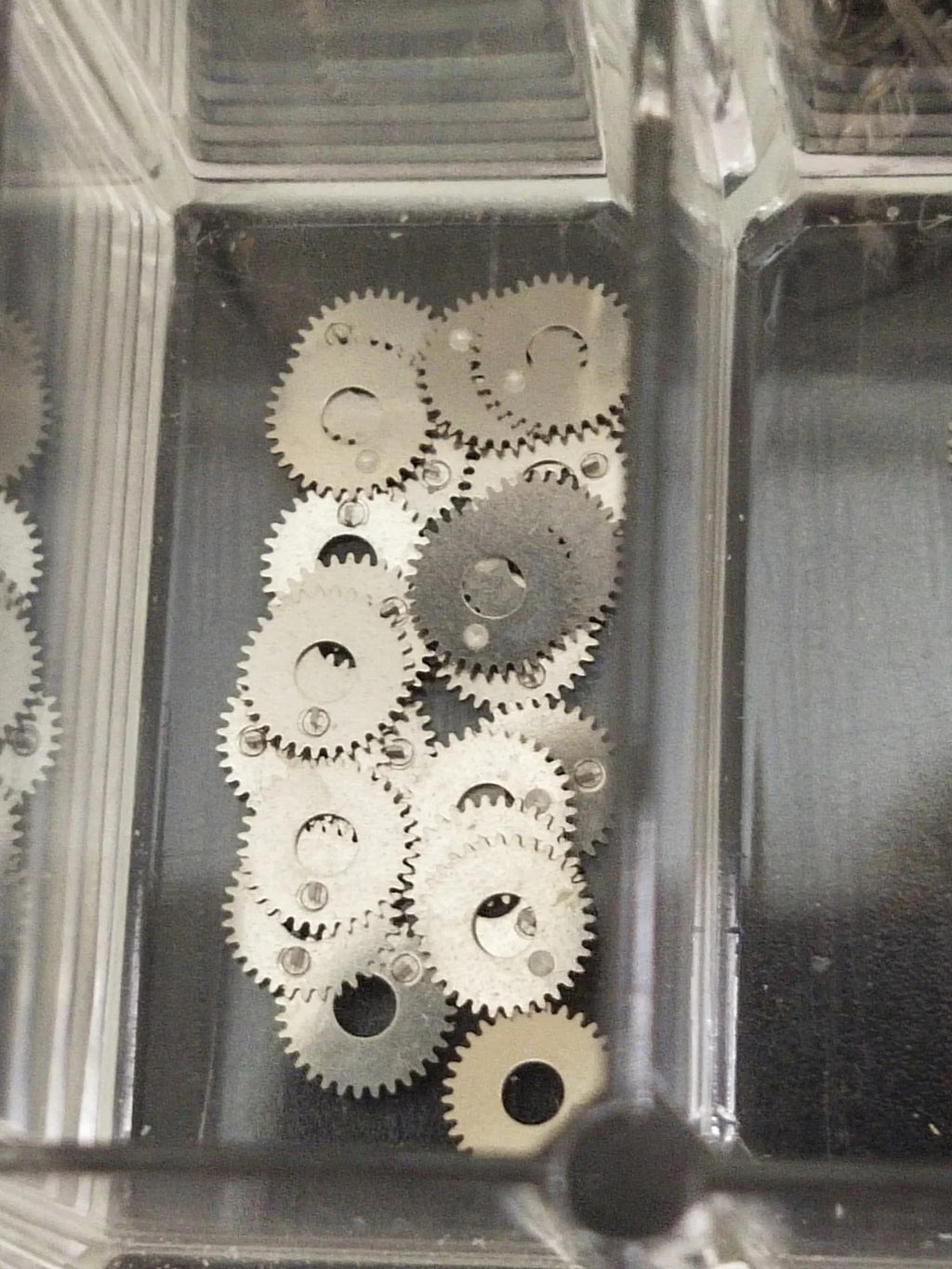 NOS Seiko Date Draiving wheel Parts 802 581 / 1 Pc