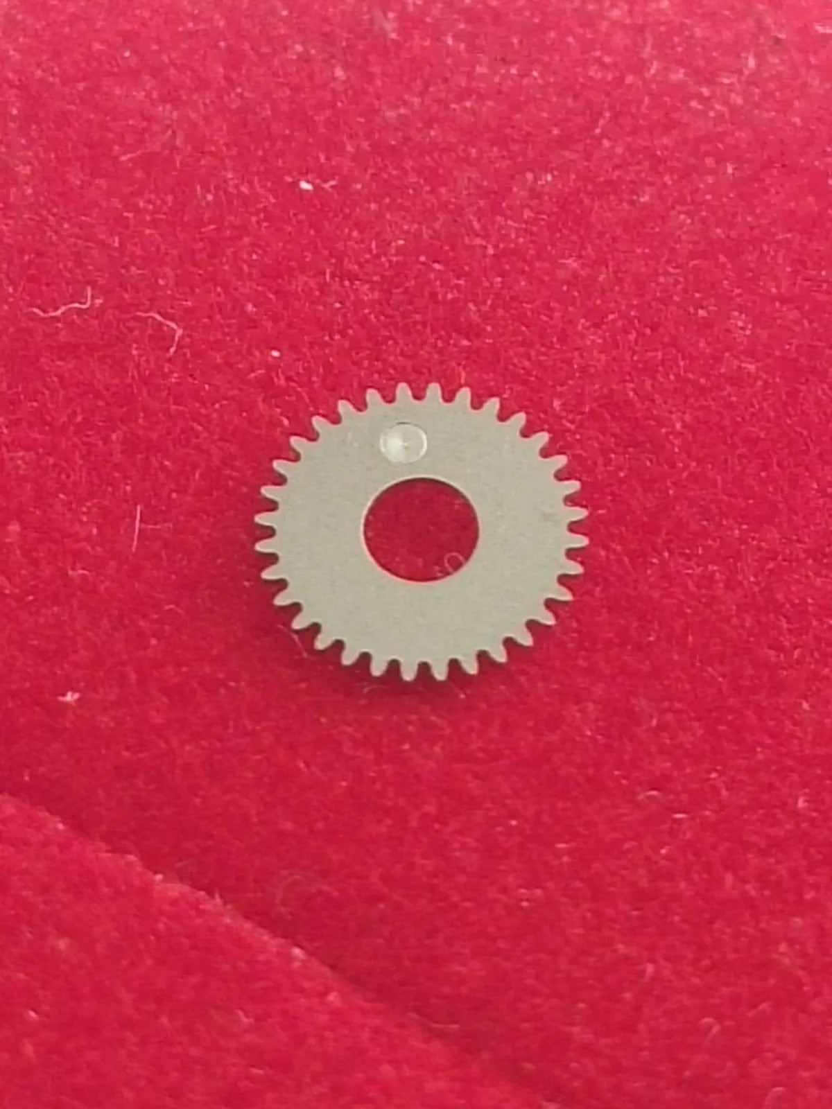 NOS Seiko Date Draiving wheel Parts 802 581 / 1 Pc
