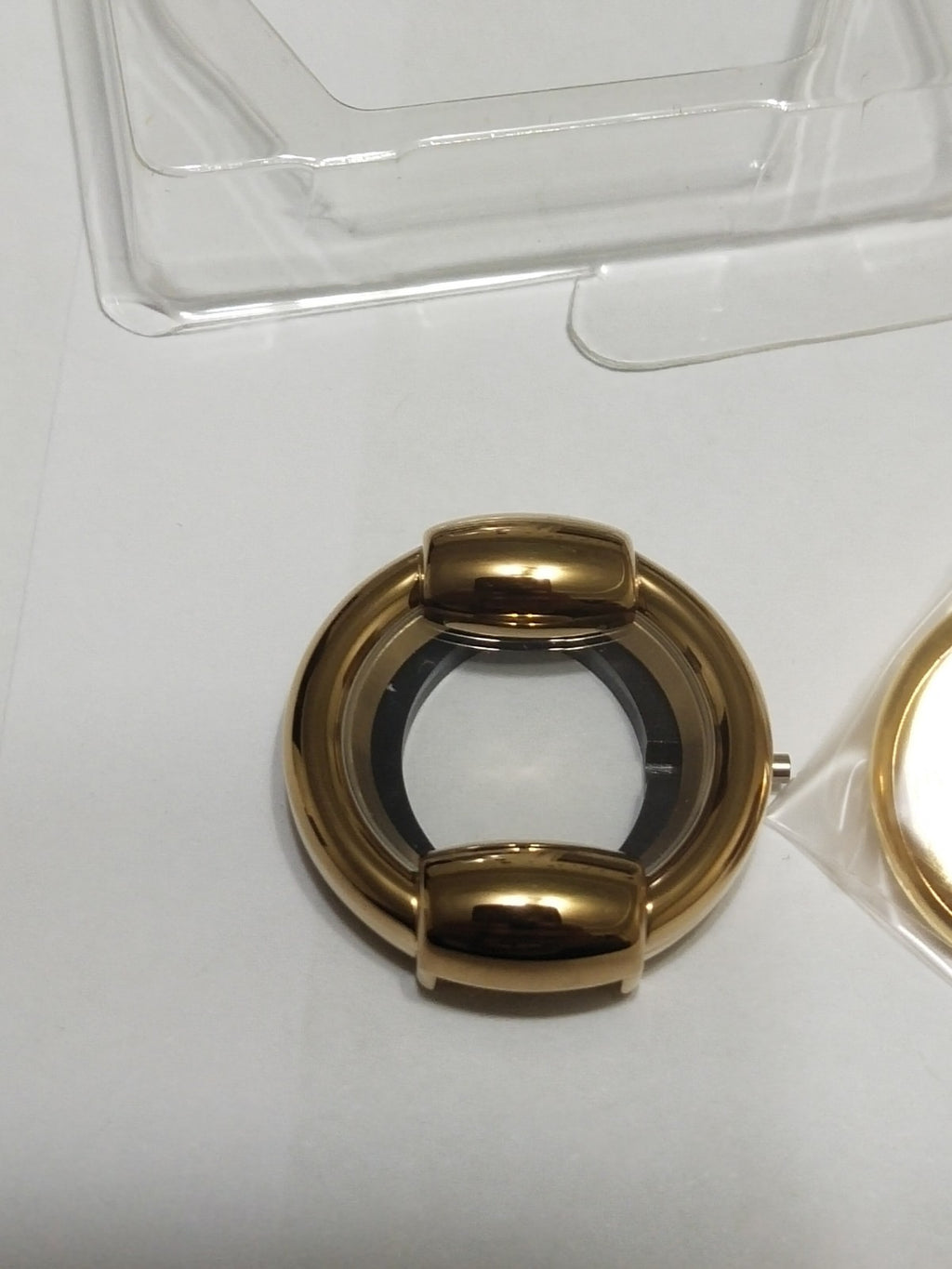 GUCCI Original / Complete Case/ Part No. 103.1400.2.2/ 1400L Gold color 