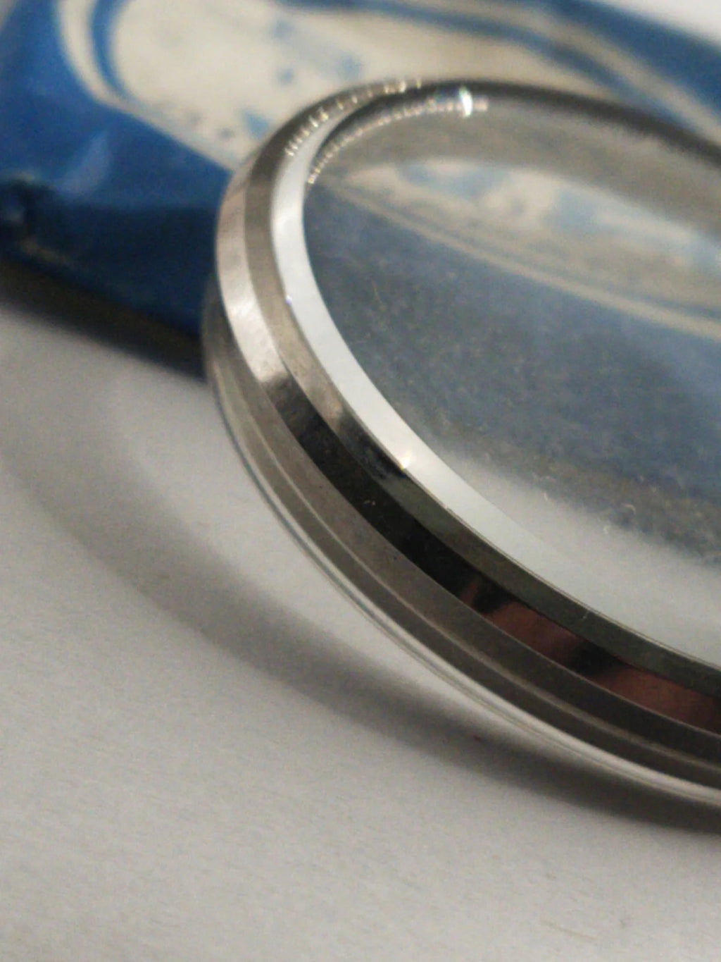 New old stock original Seiko glass 305V06GN