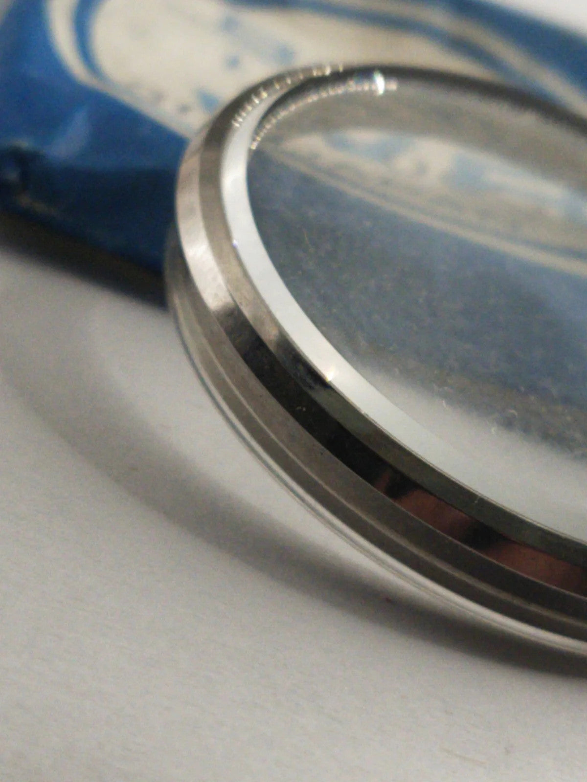 New old stock original Seiko glass 305V06GN