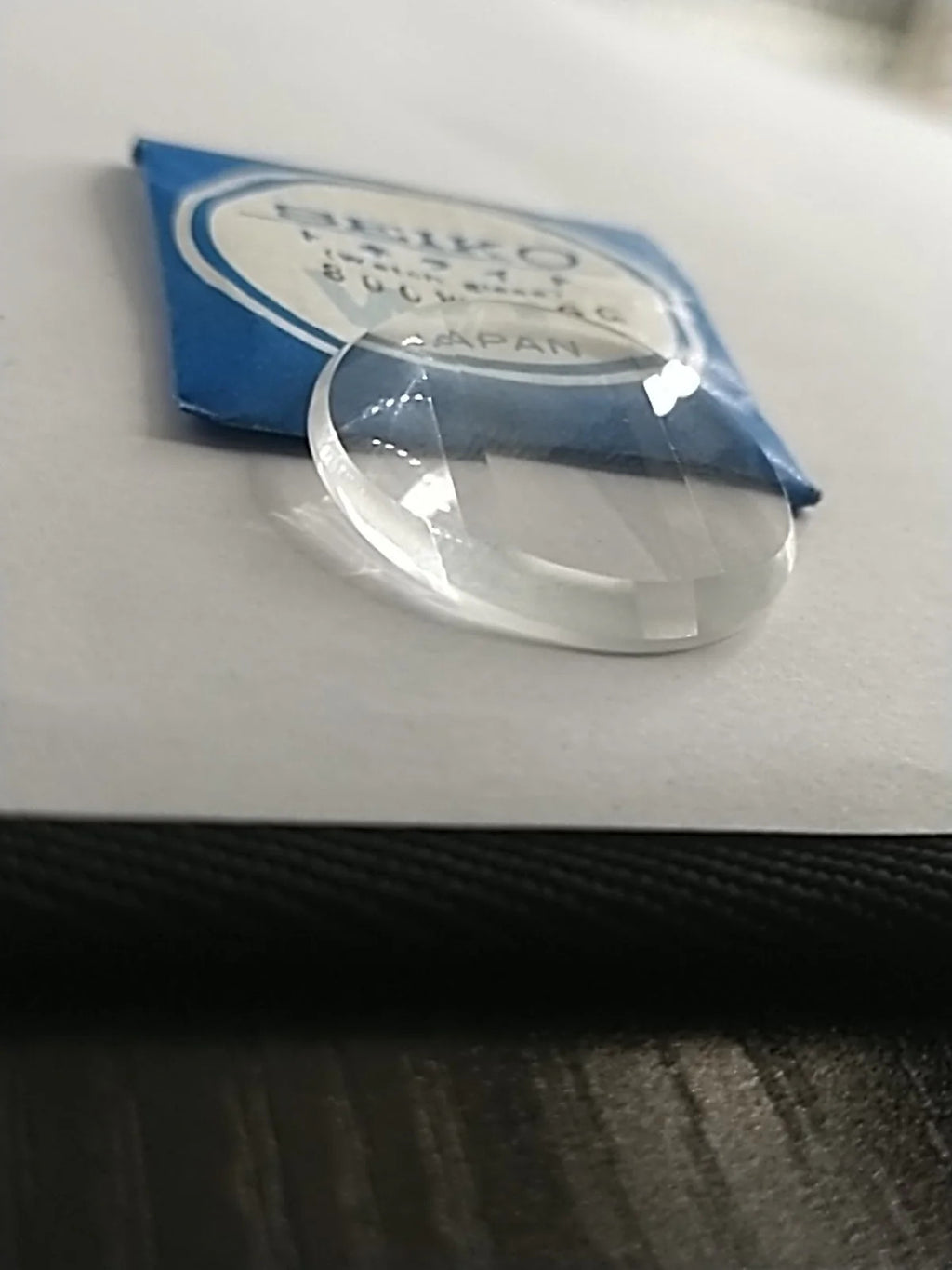 New Old Stok original Seiko glass 300WA8GNC