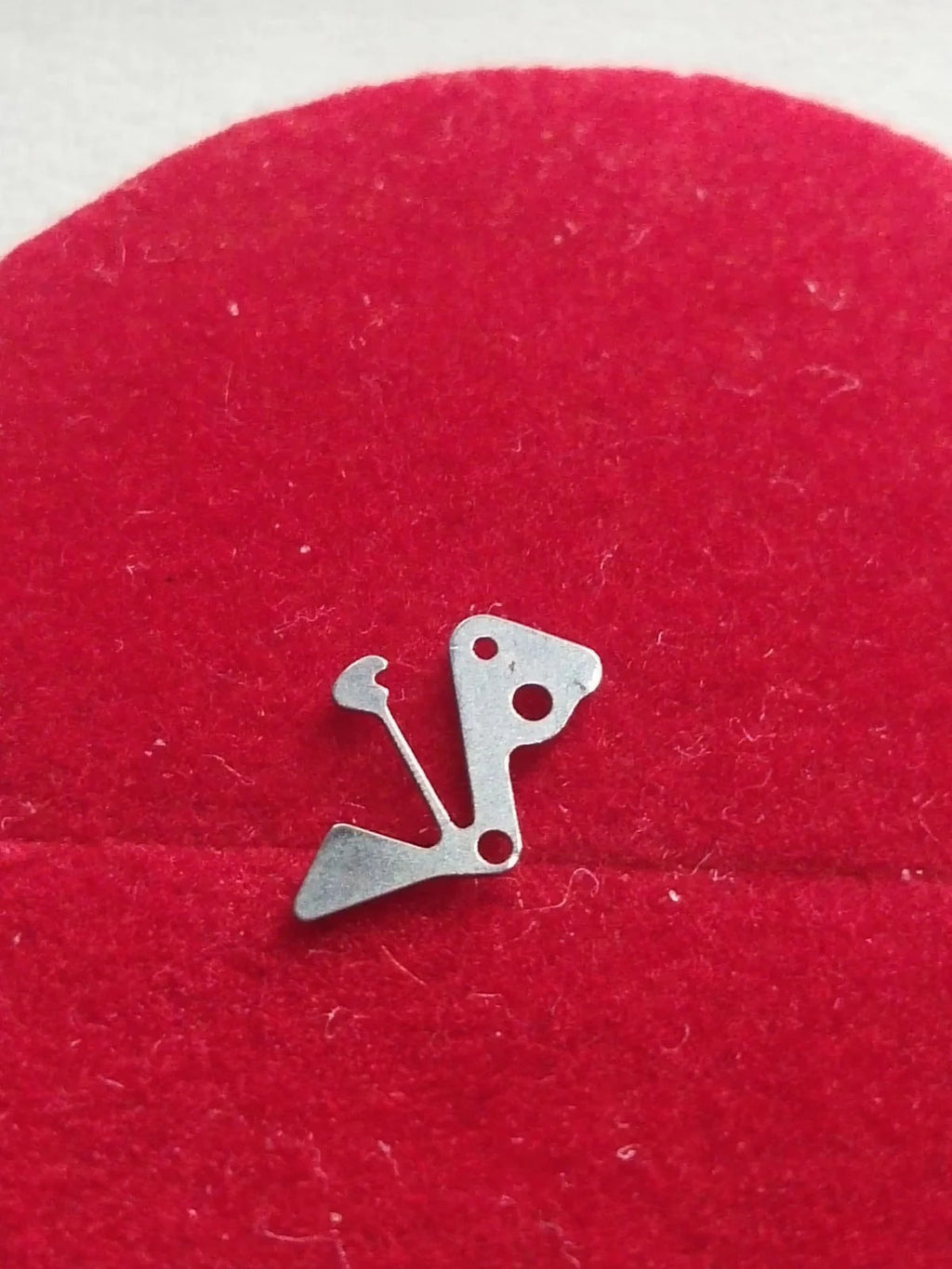 Seiko Part. 388 220 Sitting lever Spring Cal. 2202A (1pc