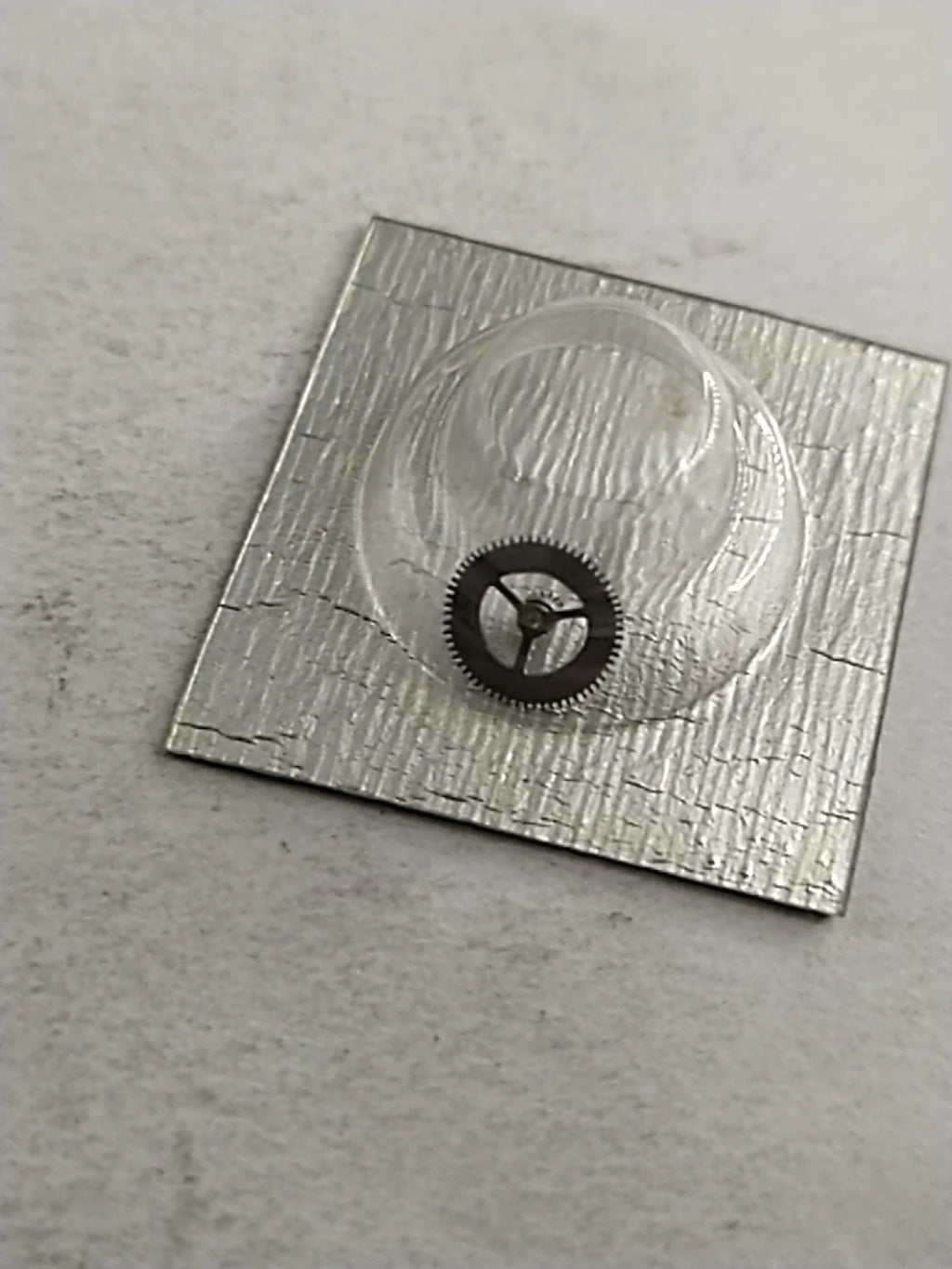 NOS Seiko Parts 848 560