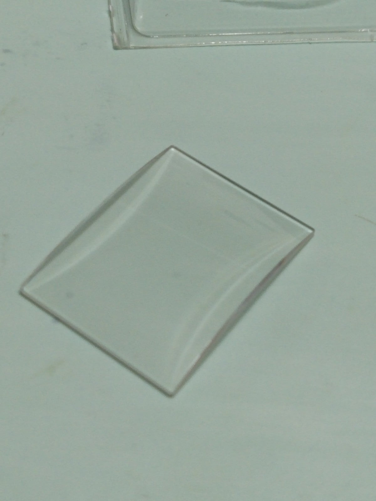 GUCCI Original /Sapphire Crystal / Part No. YDA 42013 /8600M Chrono 