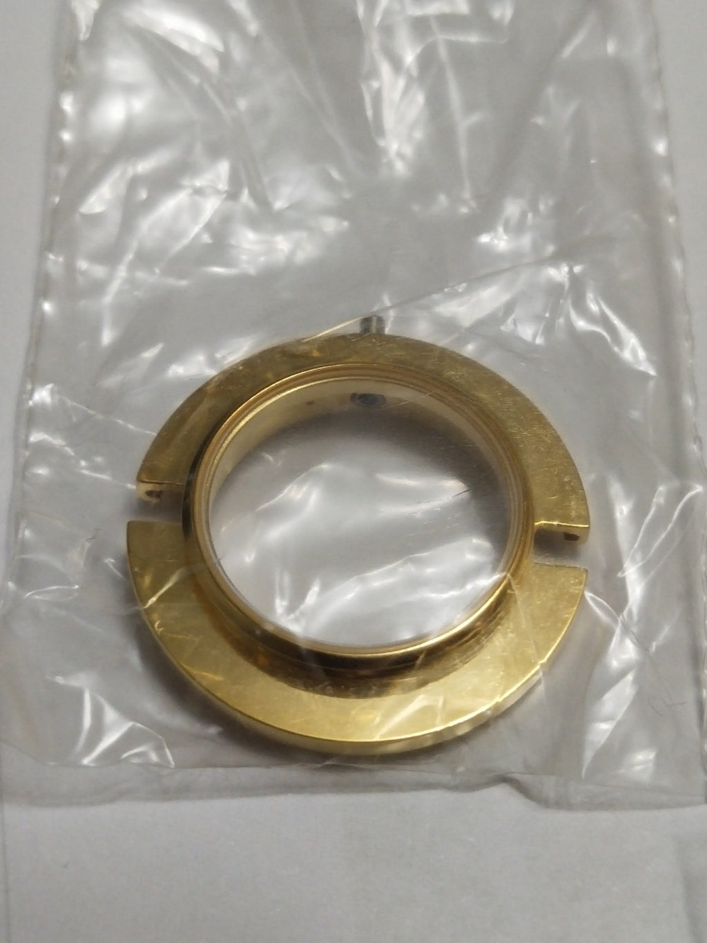 GUCCI Original / Complete Case/ Part No. 11/12.2  Gold color 