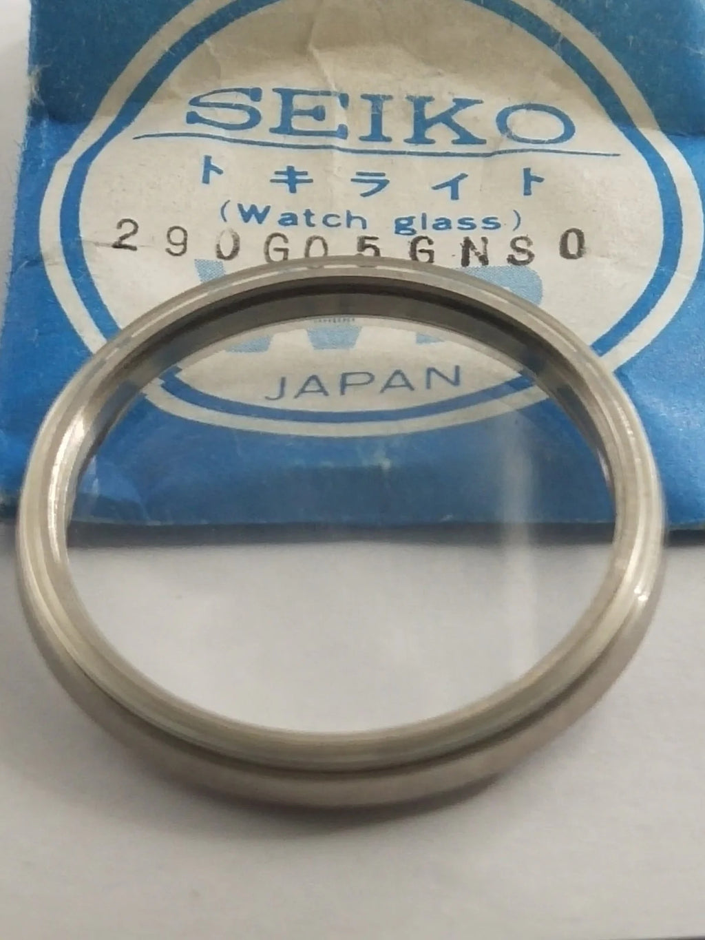 New Old Stok original Seiko glass 290G05GNS