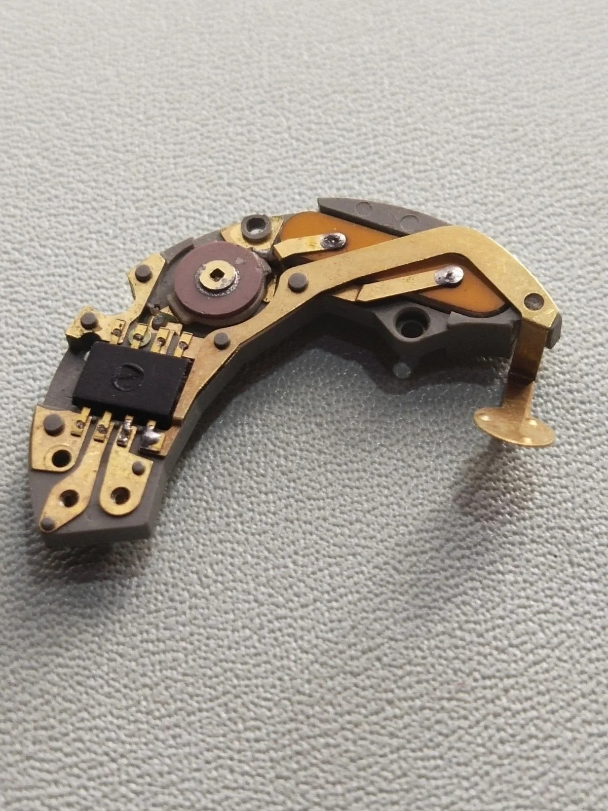 OMEGA 1310-9100 Circuit Block / Full work / Used .....1pc