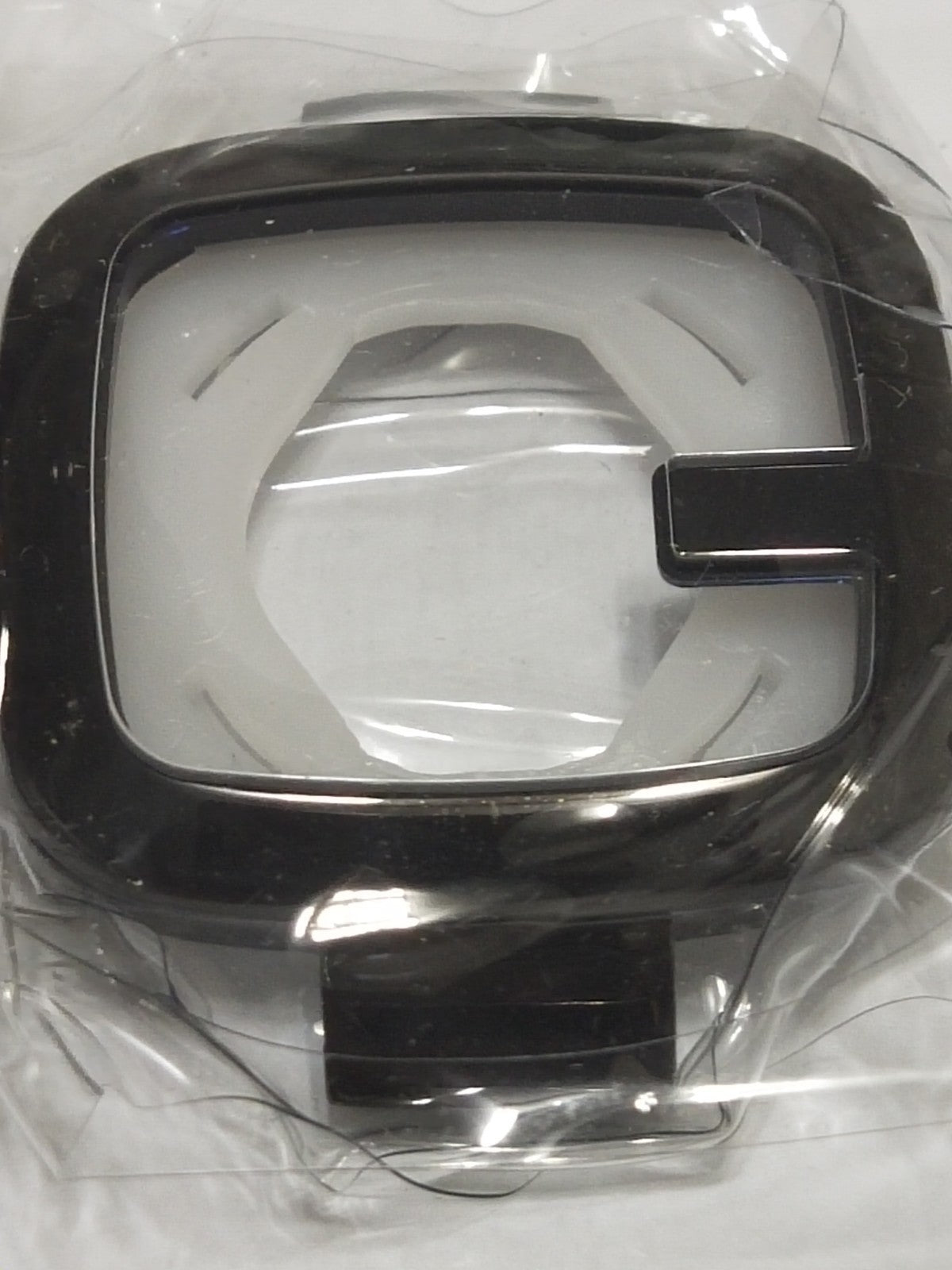 GUCCI Original / Complete Case/ black ceramic Part No. YDA04162/Factory sealed 