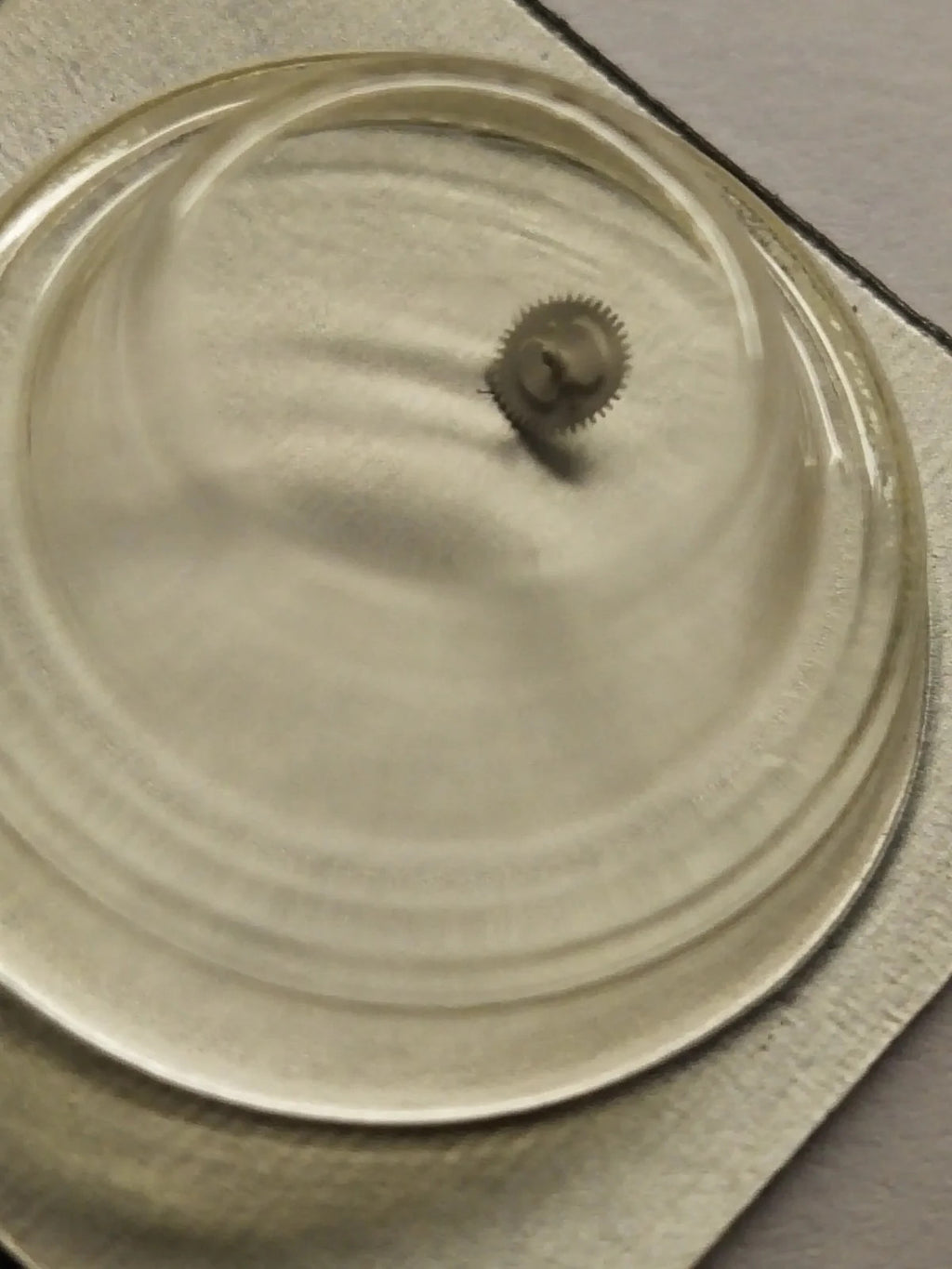 NOS Seiko part 885 595