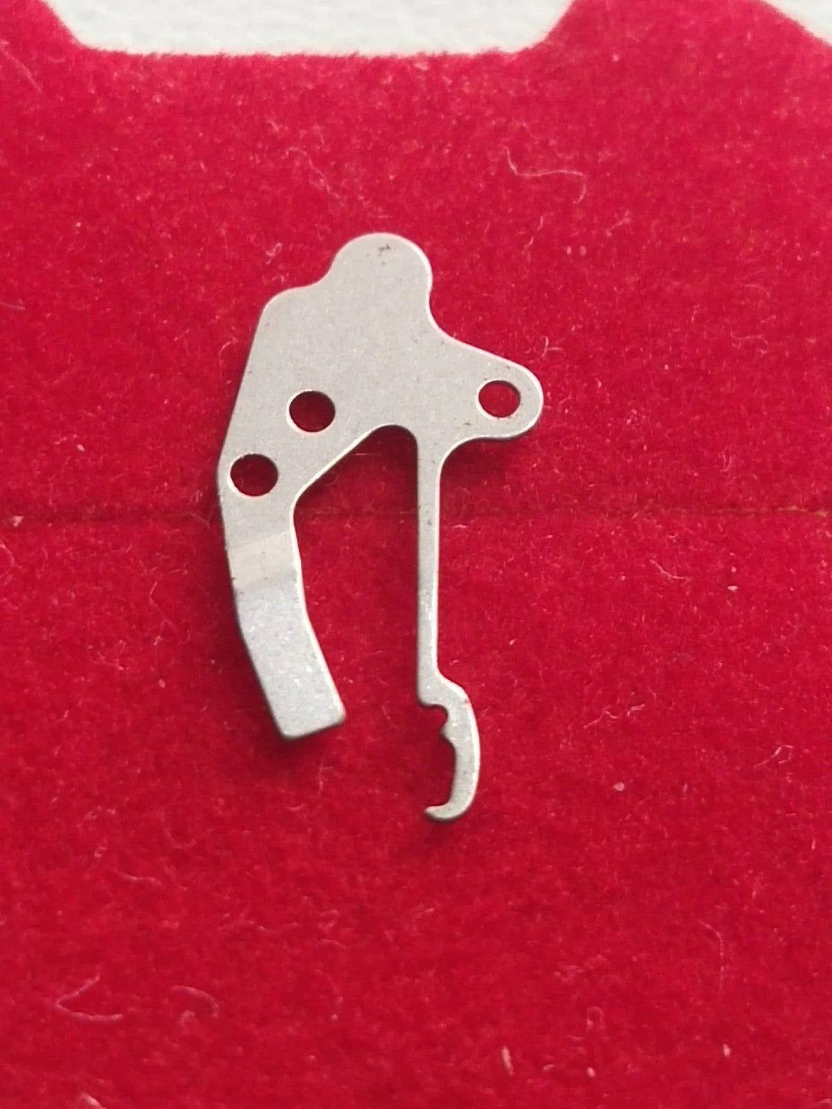Seiko Part. 388 611 Sitting lever Spring Cal.6106A/6119B.C/6139B (1pc