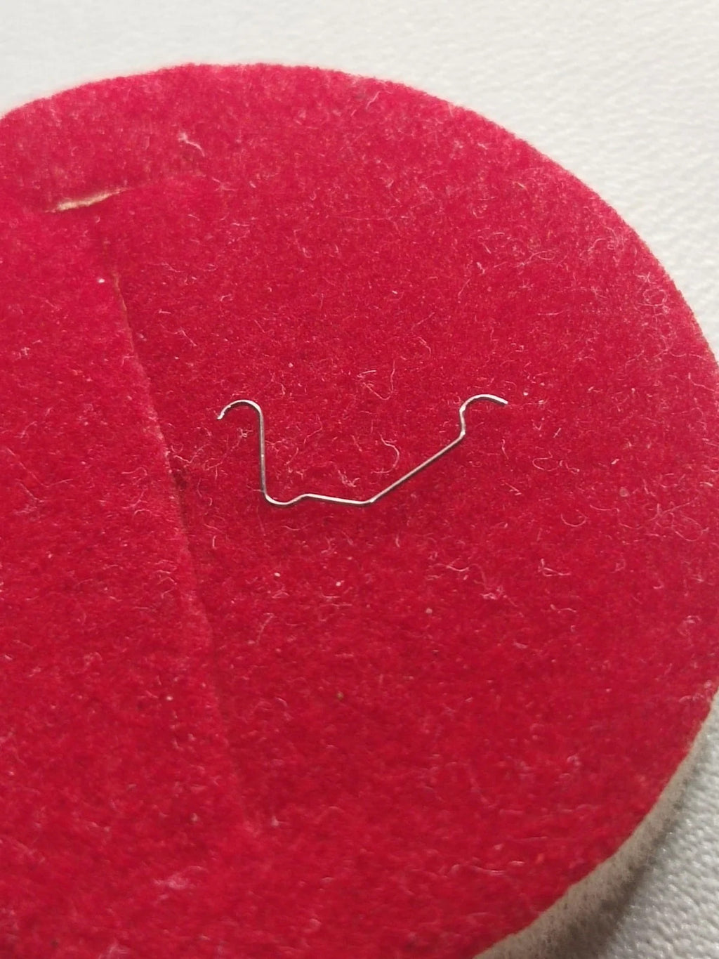 NOS Seiko Parts 586 610 Cal. 6138A/1pc