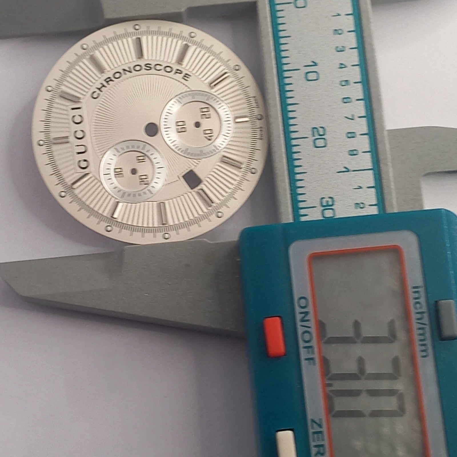 GUCCI Original /  Dail   / Part No. YDA05057/   color  CREMY