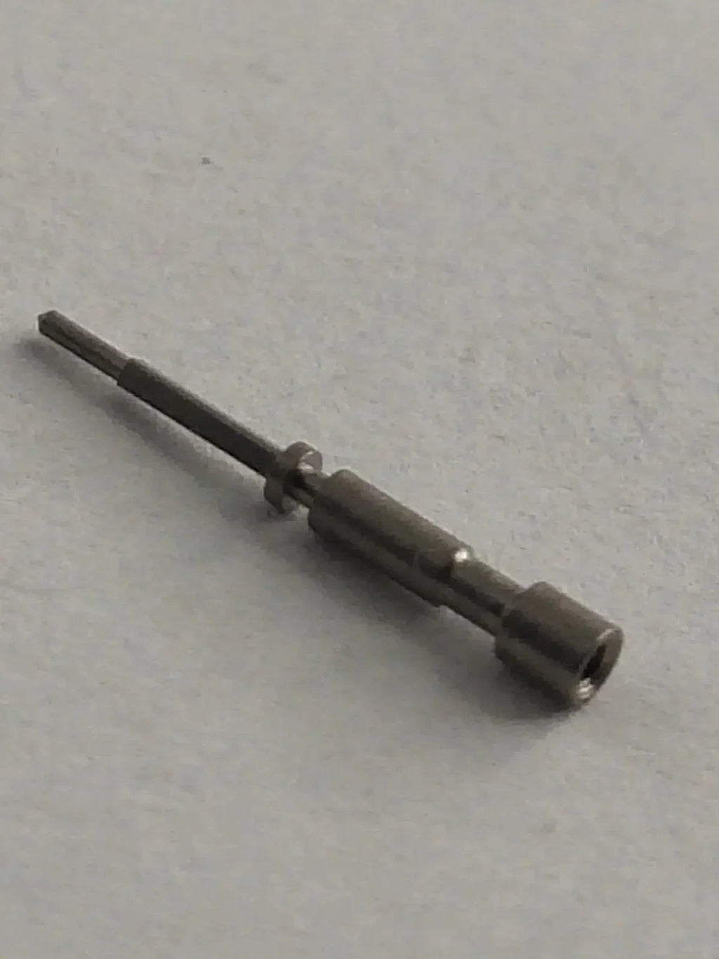 NOS SEIKO PARTS / Stem/ Part . 354 693 /Cal. 6601A/2451/245/1pc