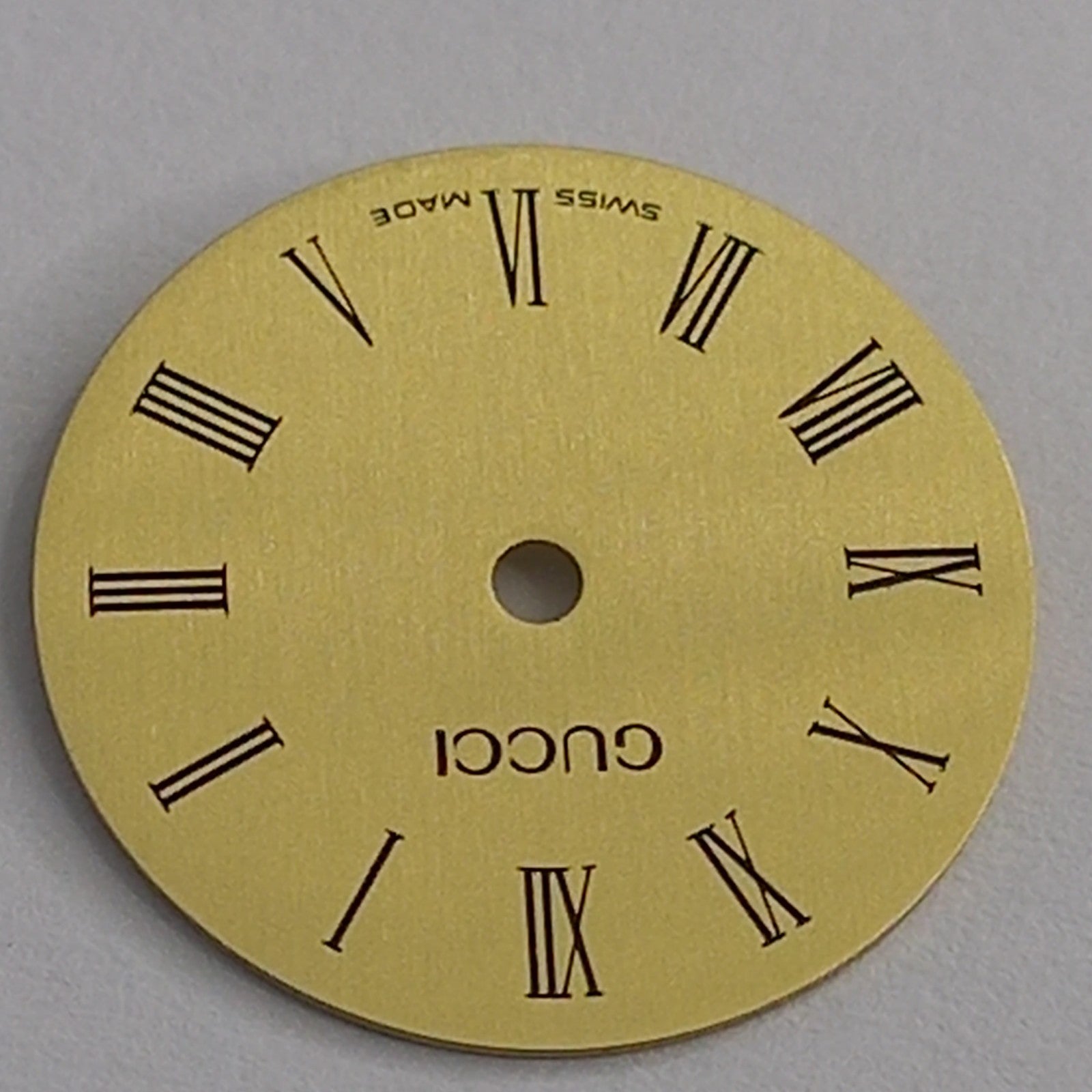 GUCCI Original  Dail CADRAN CHAMPAGNE / Rom 2000L/Part No. 051.034.1 GOLD color 