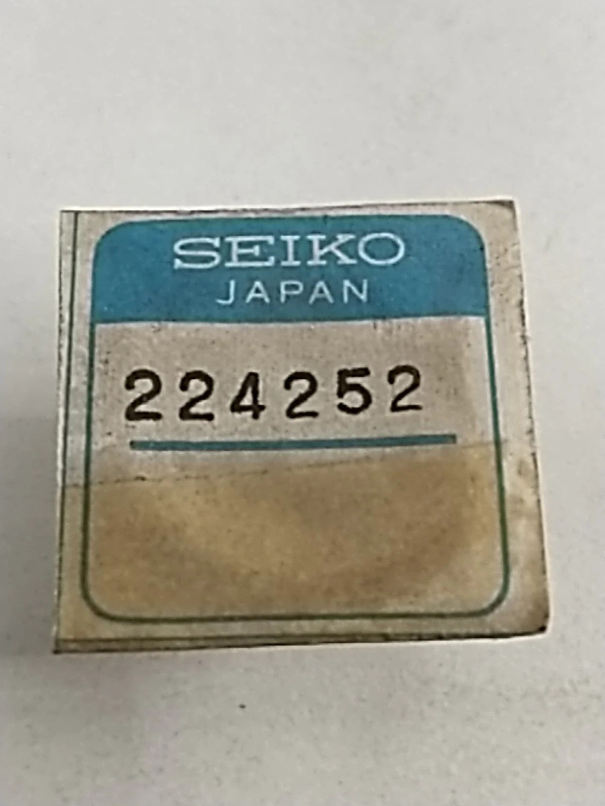 NOS Seiko Part . 224 252 Central wheel and Pinion With Cannon Pinion