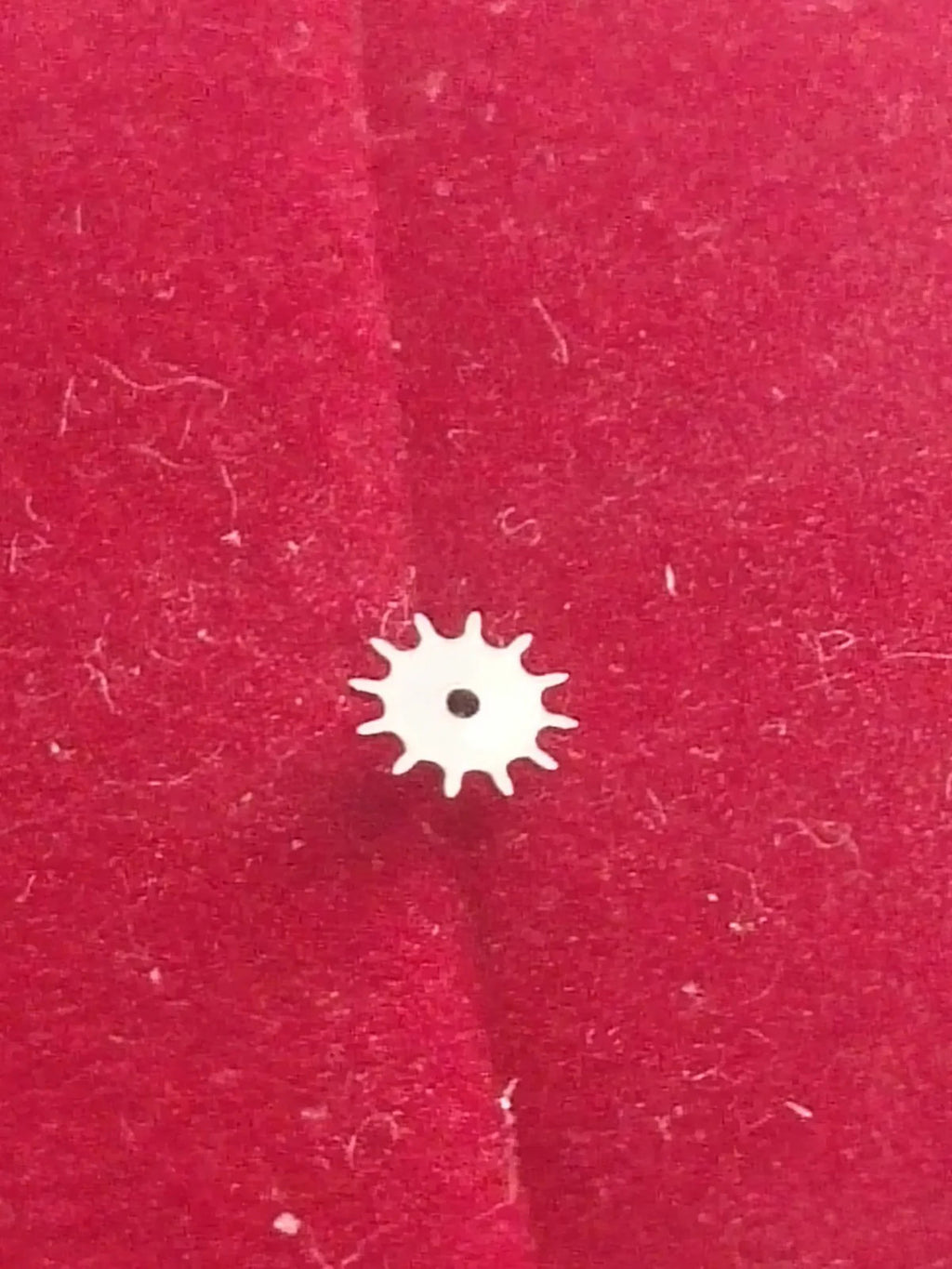 NOS Seiko Parts 737 820/1 Pc