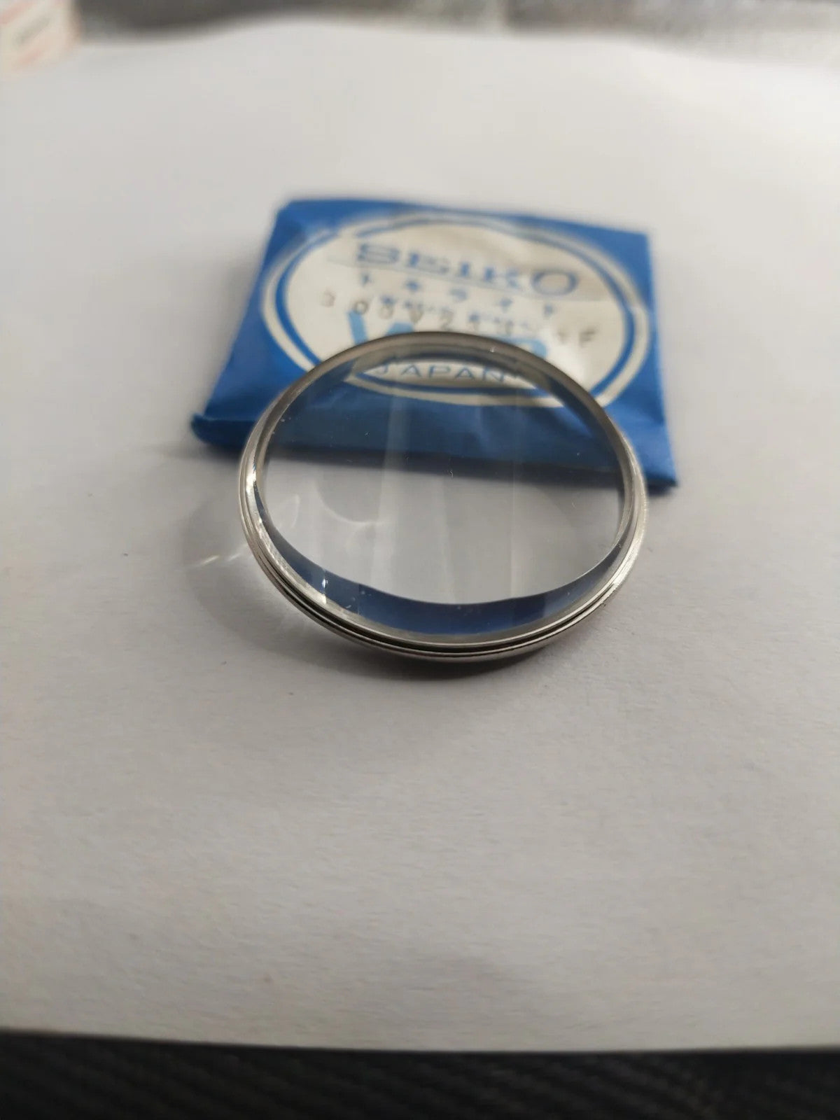 New Old Stok original Seiko glass 300V29GCSF