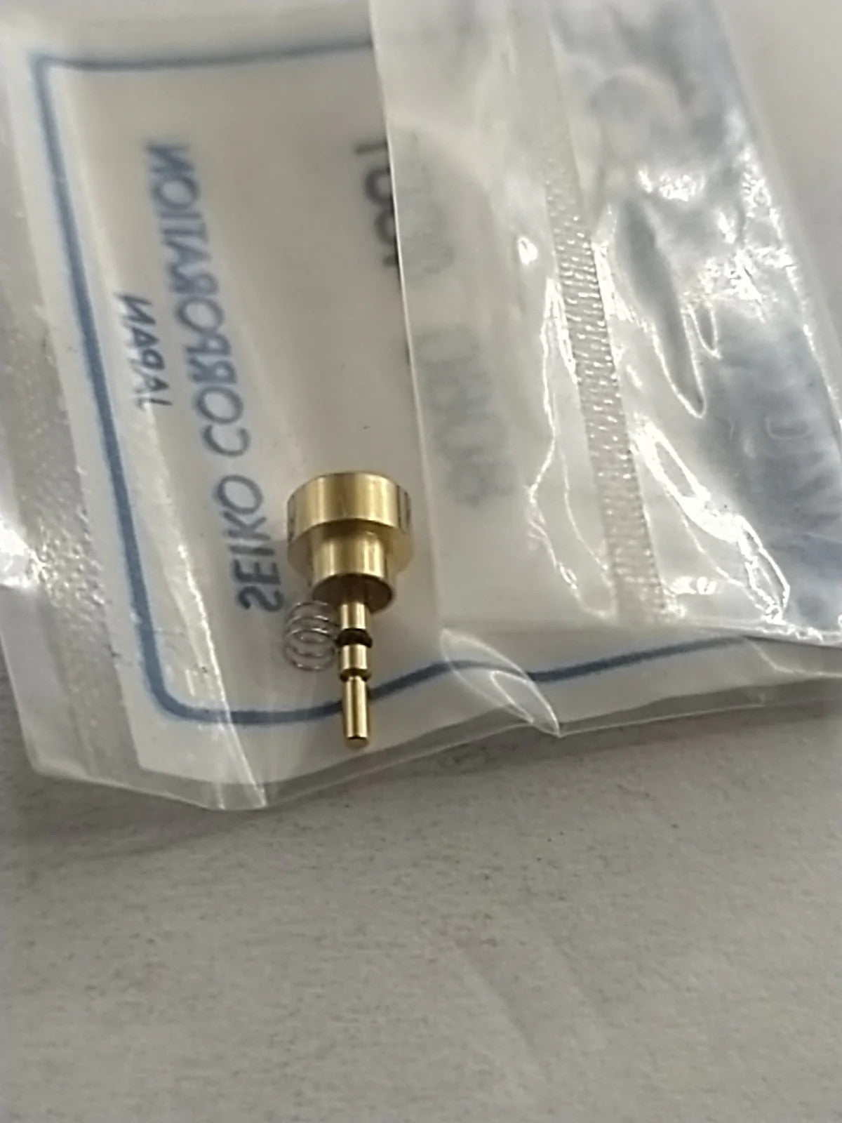 ORIGINAL SEIKO PARTS Push button / Part . 8060 4001